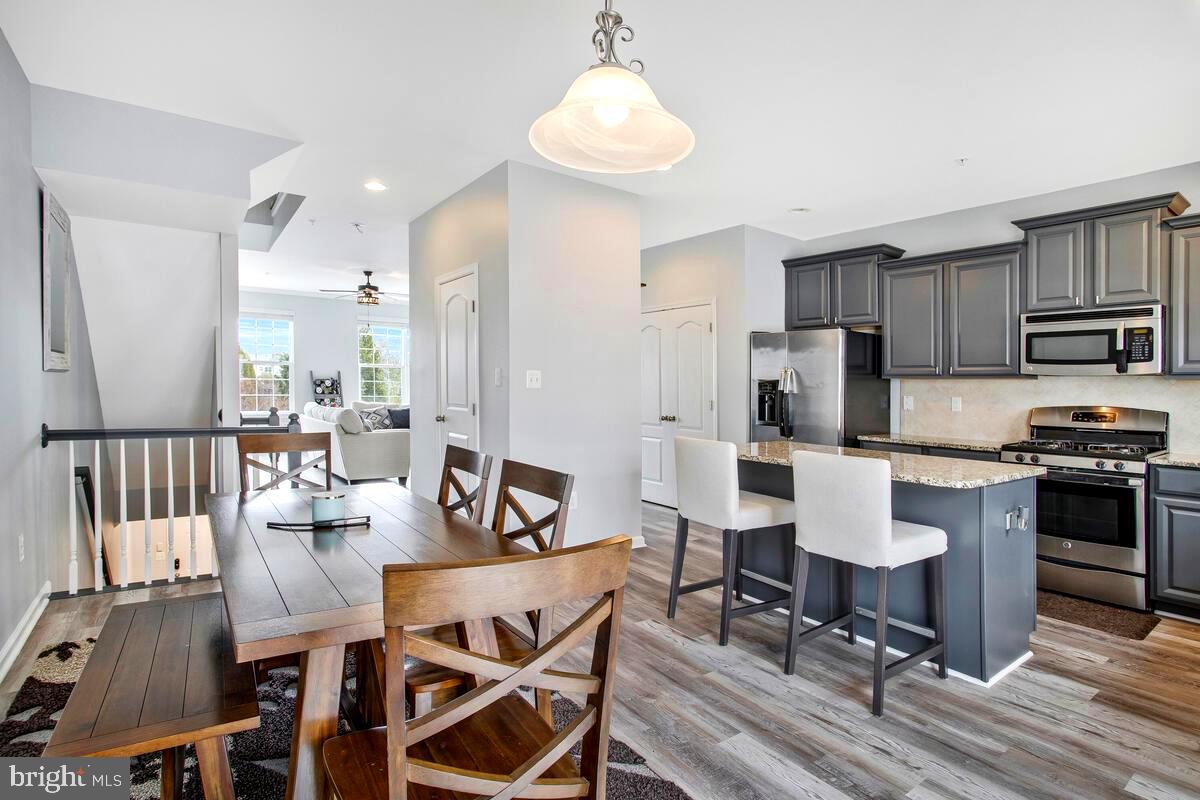 TANYARD SPRINGS - Residential