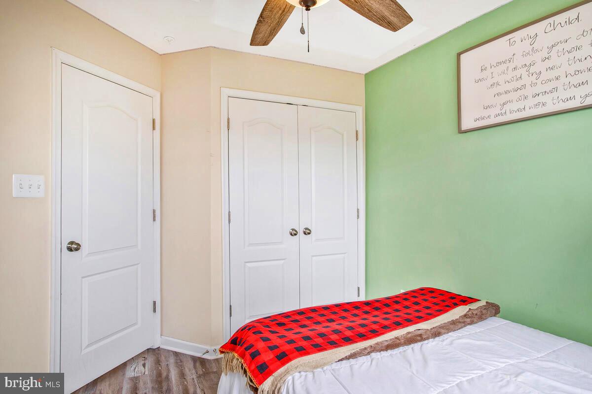 TANYARD SPRINGS - Residential
