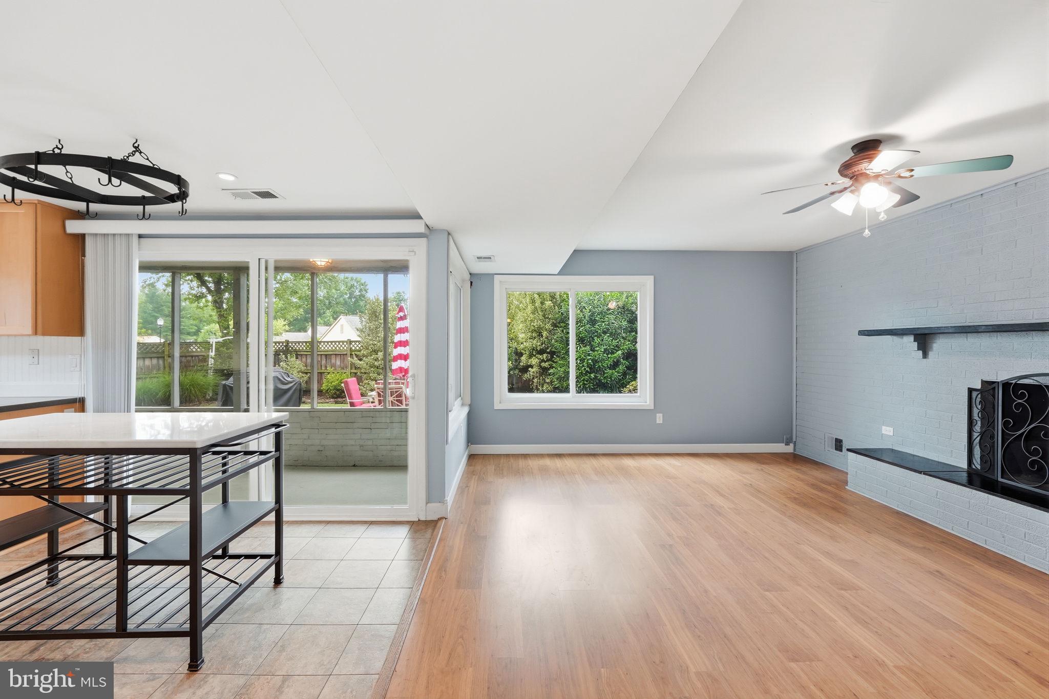 SUGARLAND RUN - Residential