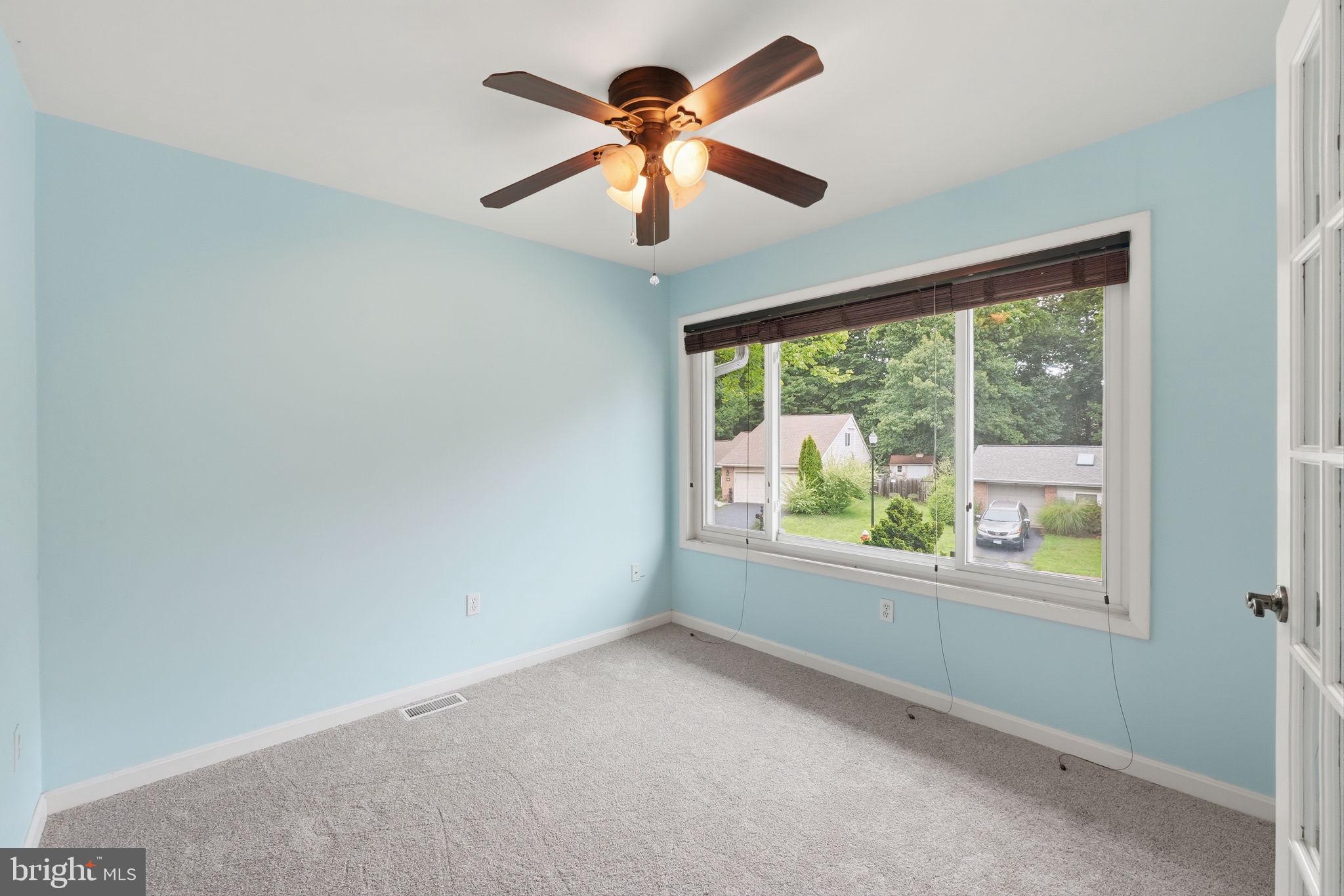 SUGARLAND RUN - Residential