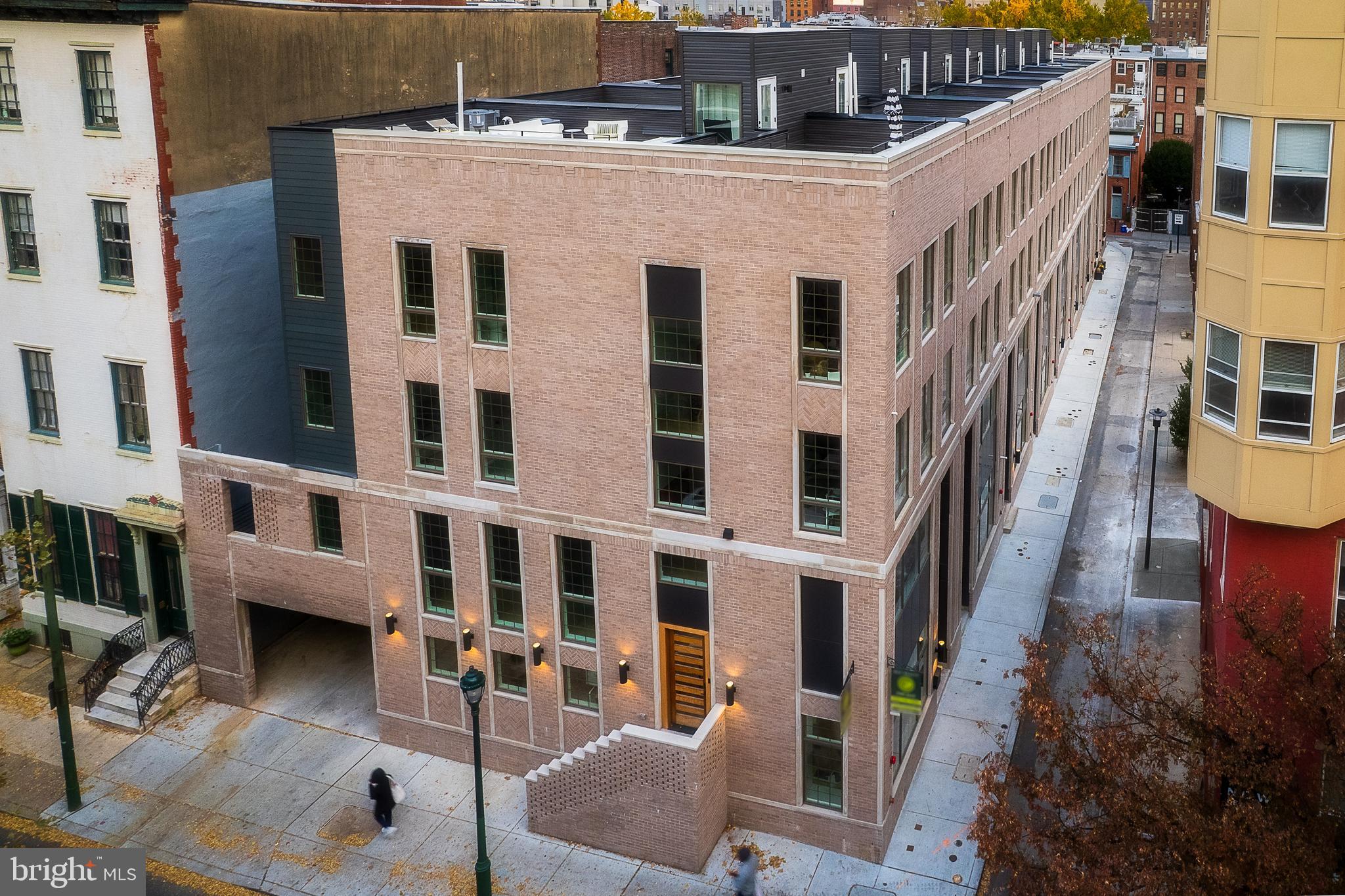 WASHINGTON SQ WEST - Residential