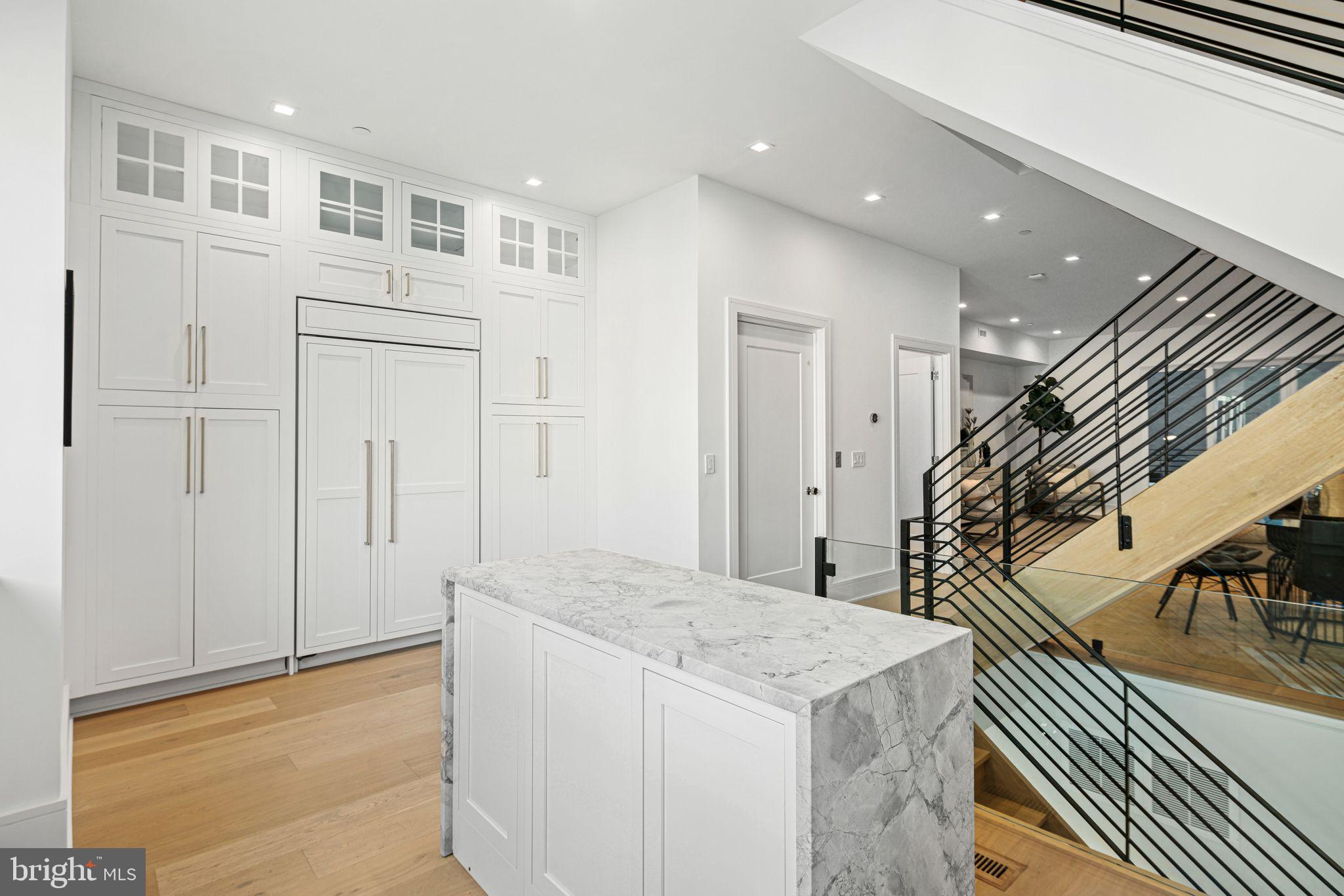 WASHINGTON SQ WEST - Residential