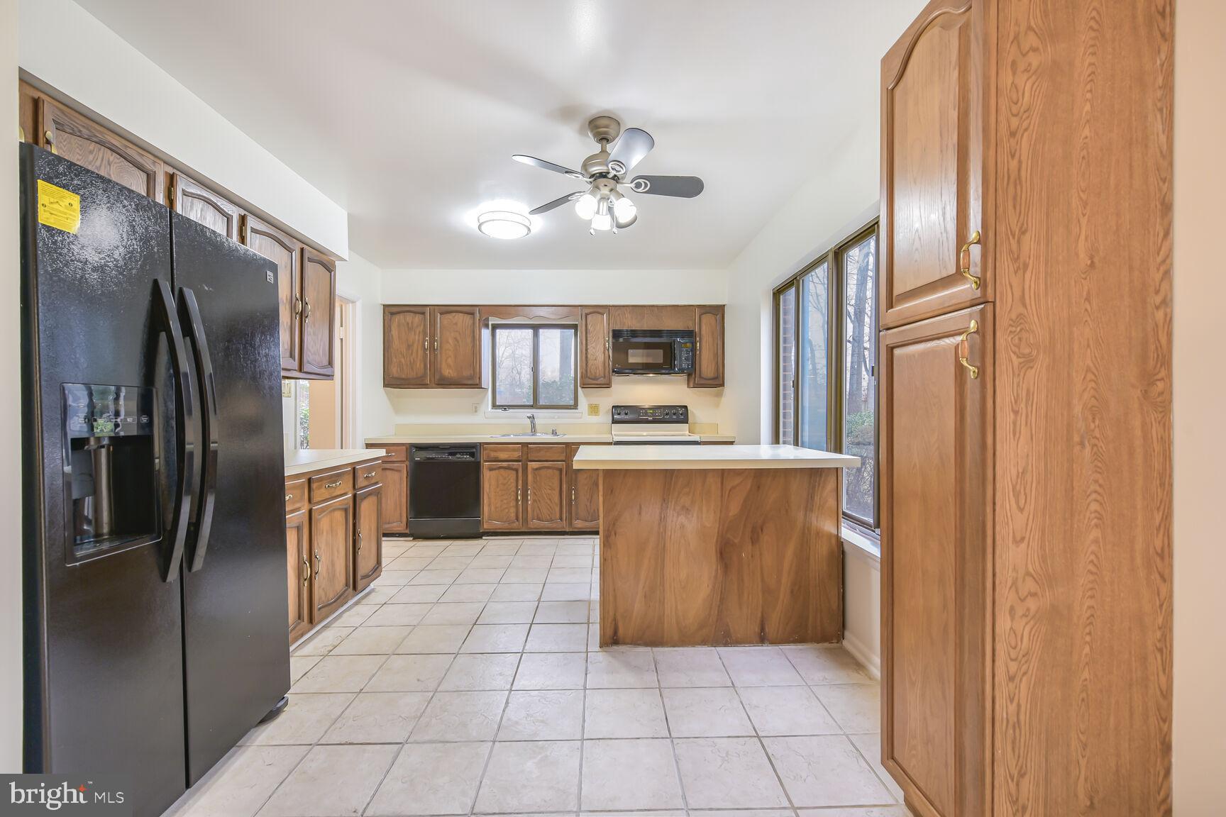 GREAT OAKS - Residential