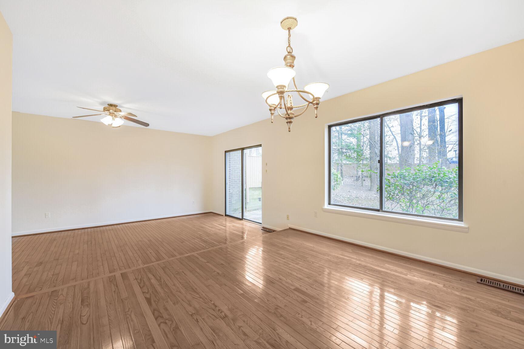 GREAT OAKS - Residential