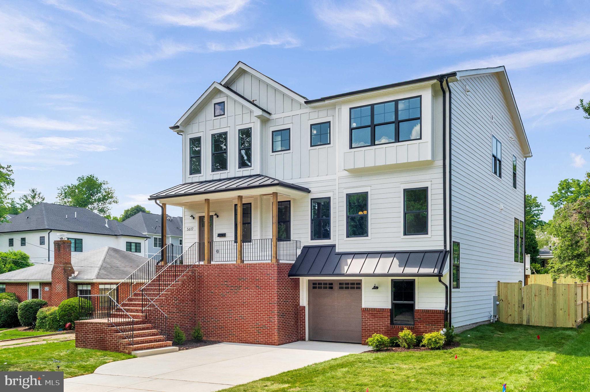 TUCKAHOE VILLAGE - Residential