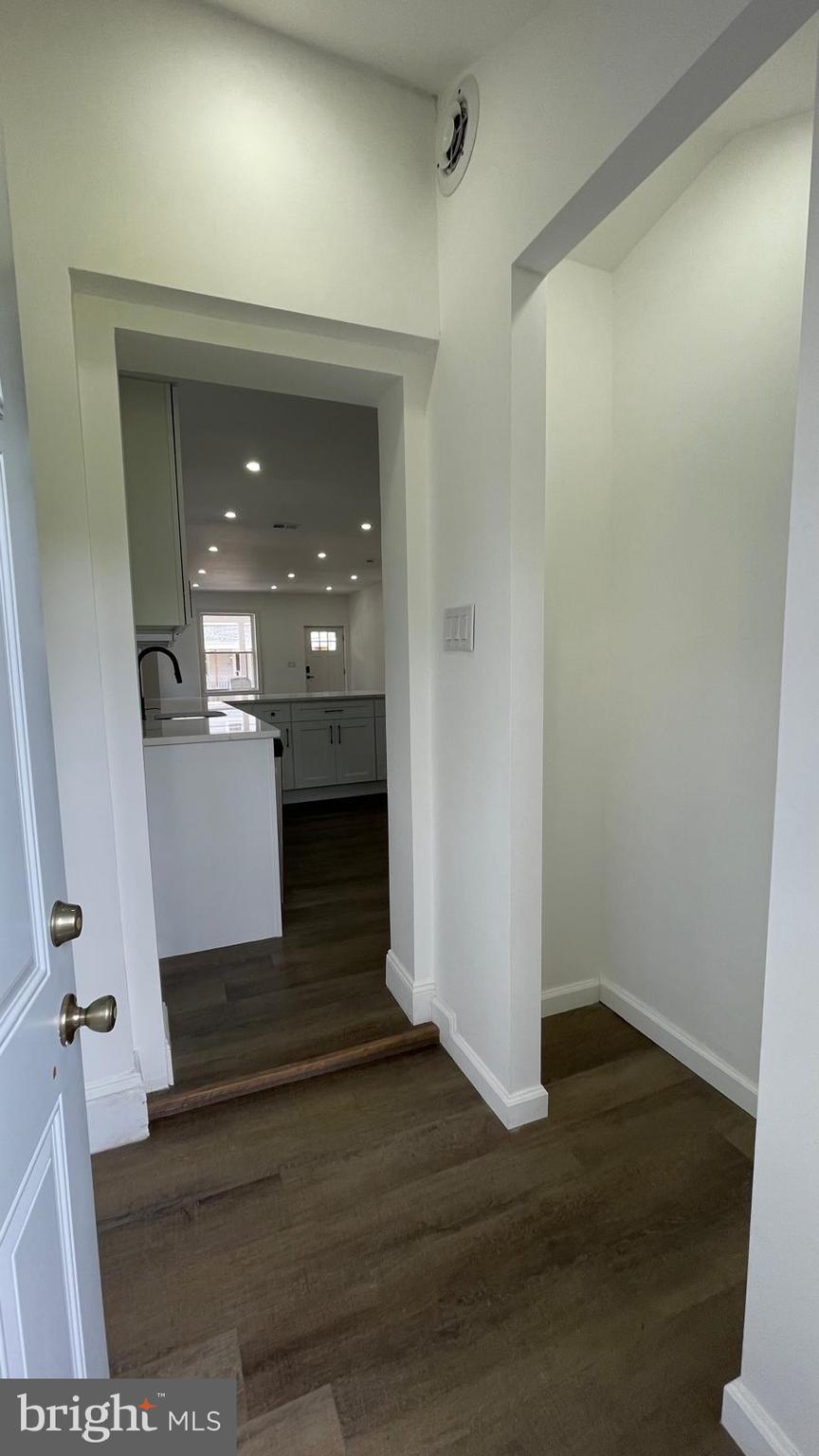 GERMANTOWN (WEST) - Residential