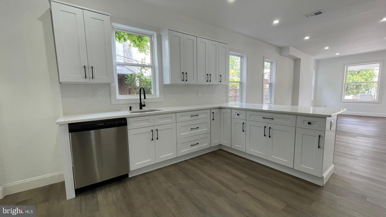 GERMANTOWN (WEST) - Residential