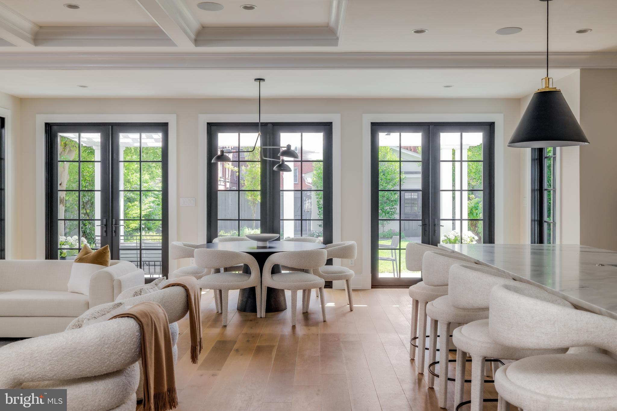 CLEVELAND PARK - Residential