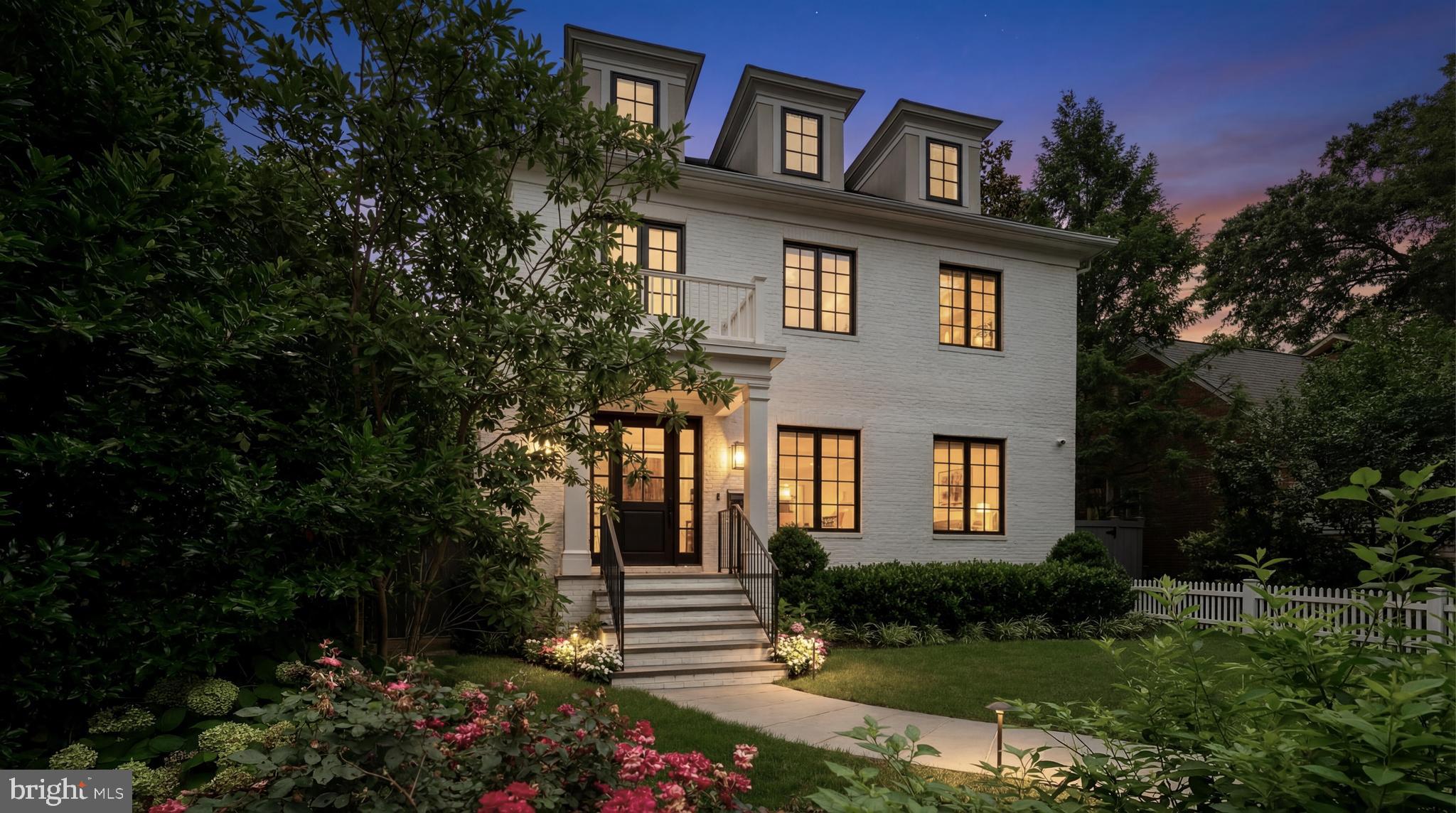 CLEVELAND PARK - Residential