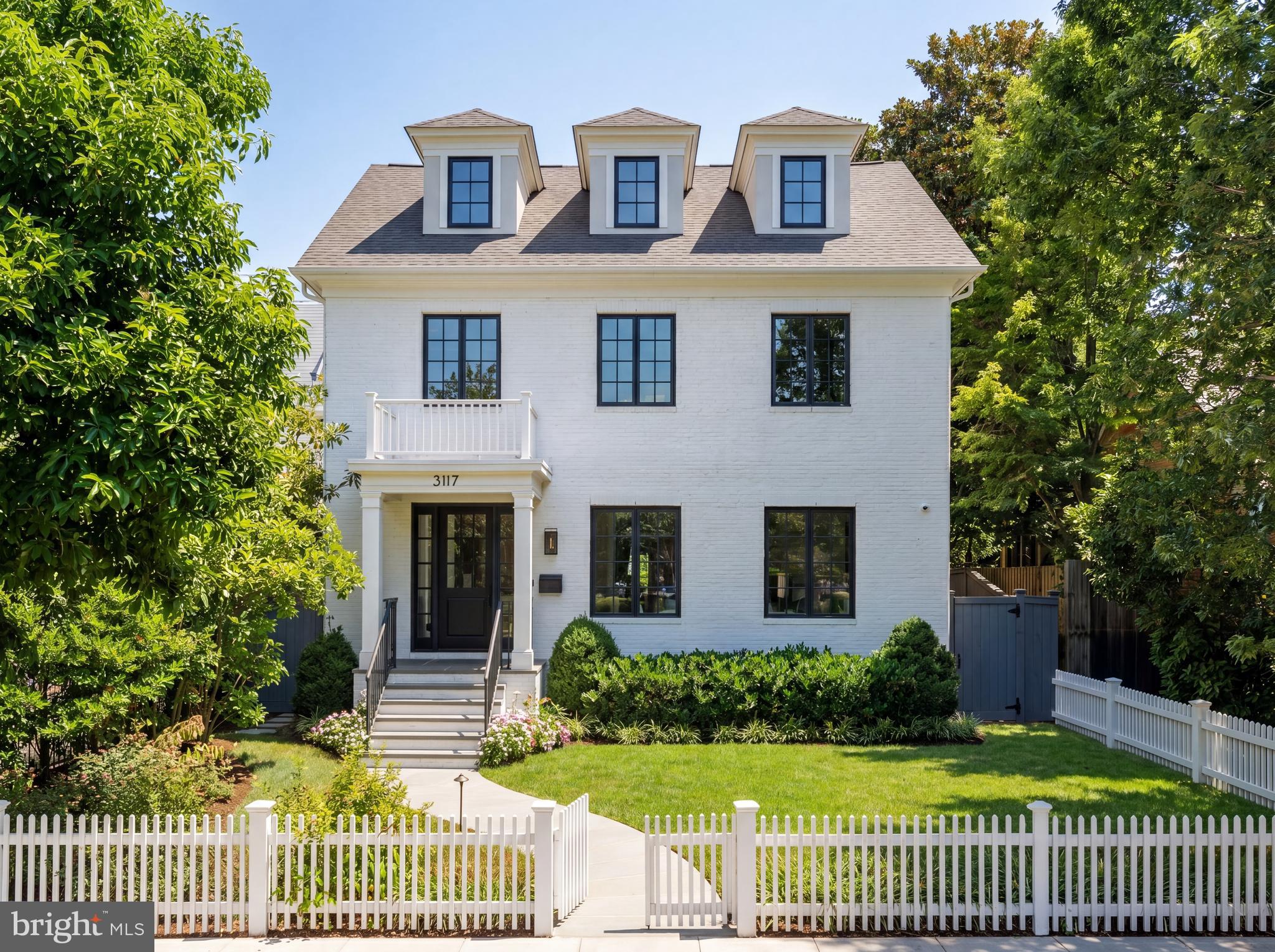 CLEVELAND PARK - Residential