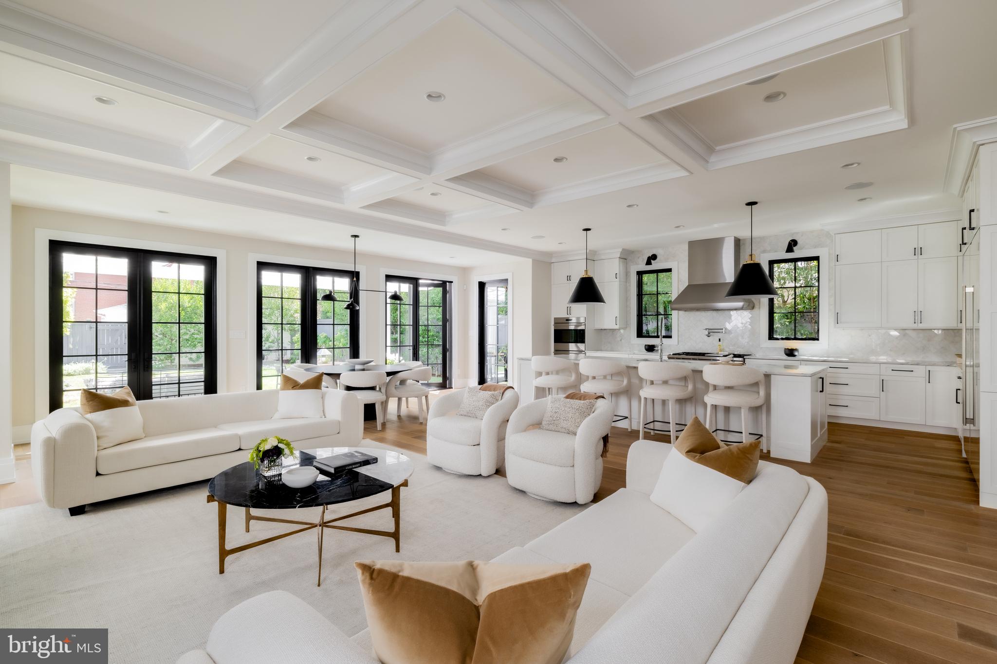 CLEVELAND PARK - Residential