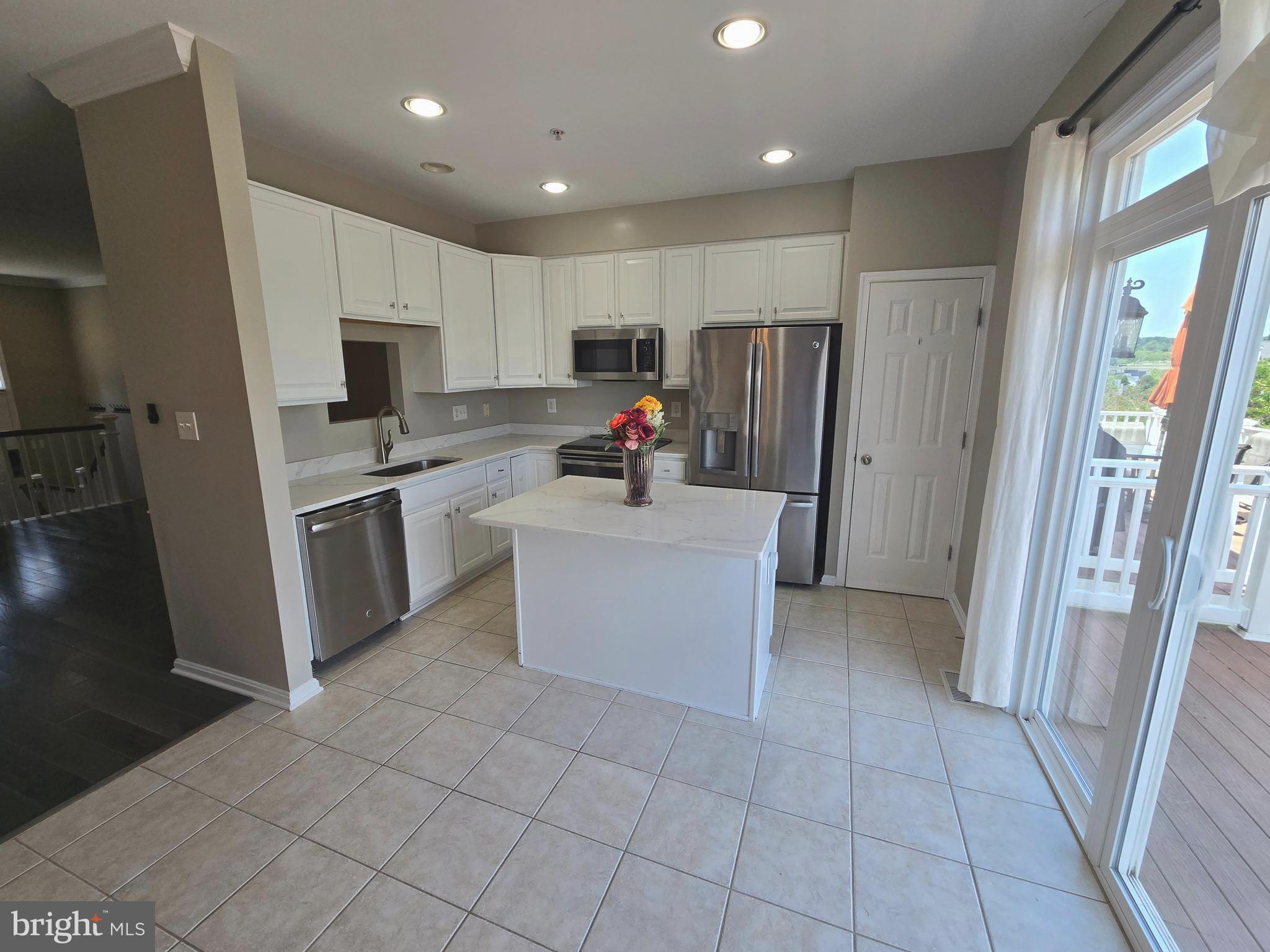 GREENWAY VILLAGE - Residential