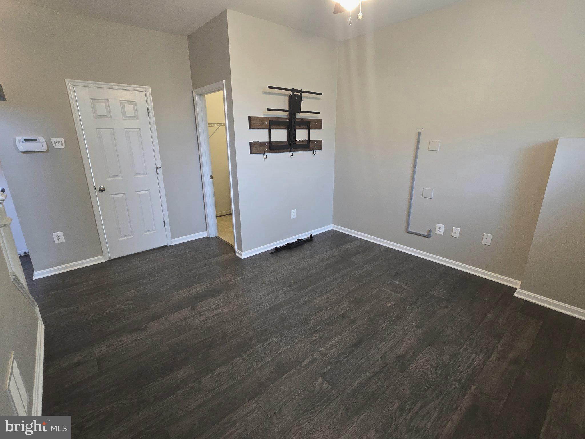 GREENWAY VILLAGE - Residential