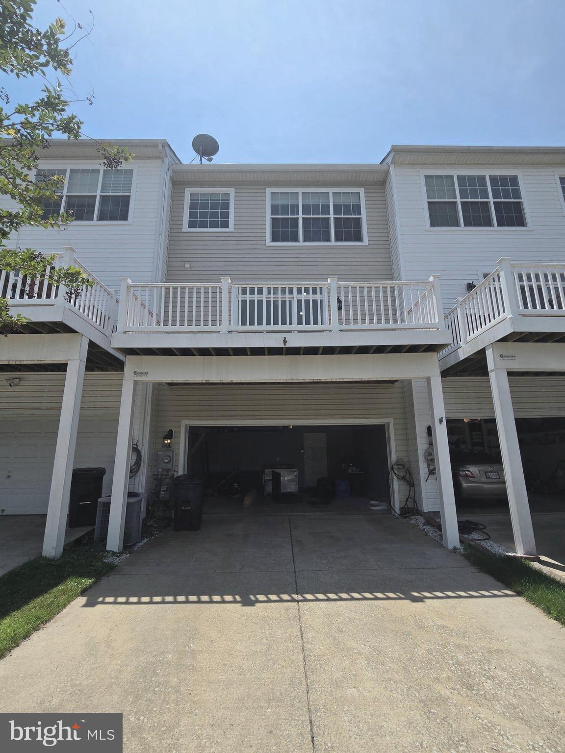 GREENWAY VILLAGE - Residential