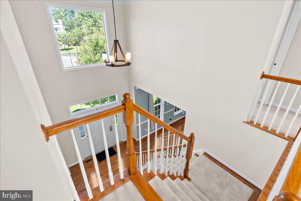 TWIN LAKES - Residential