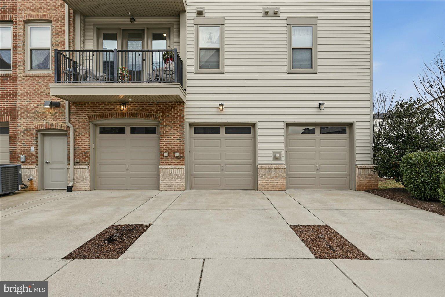 BIRCHWOOD AT BRAMBLETON - Residential