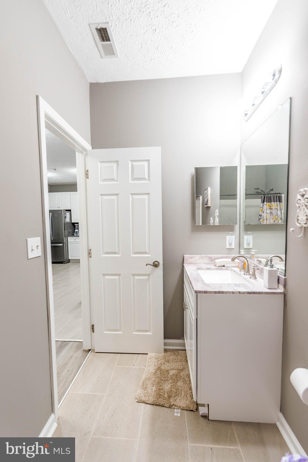 WOOD CREEK GOLF COMM - Residential