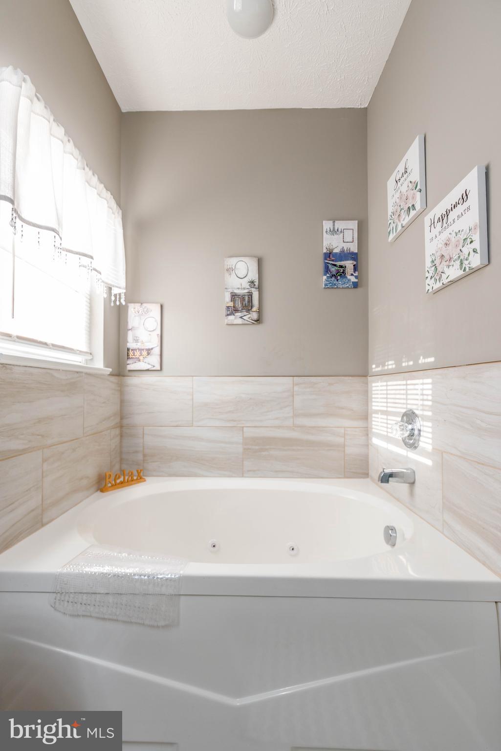 WOOD CREEK GOLF COMM - Residential