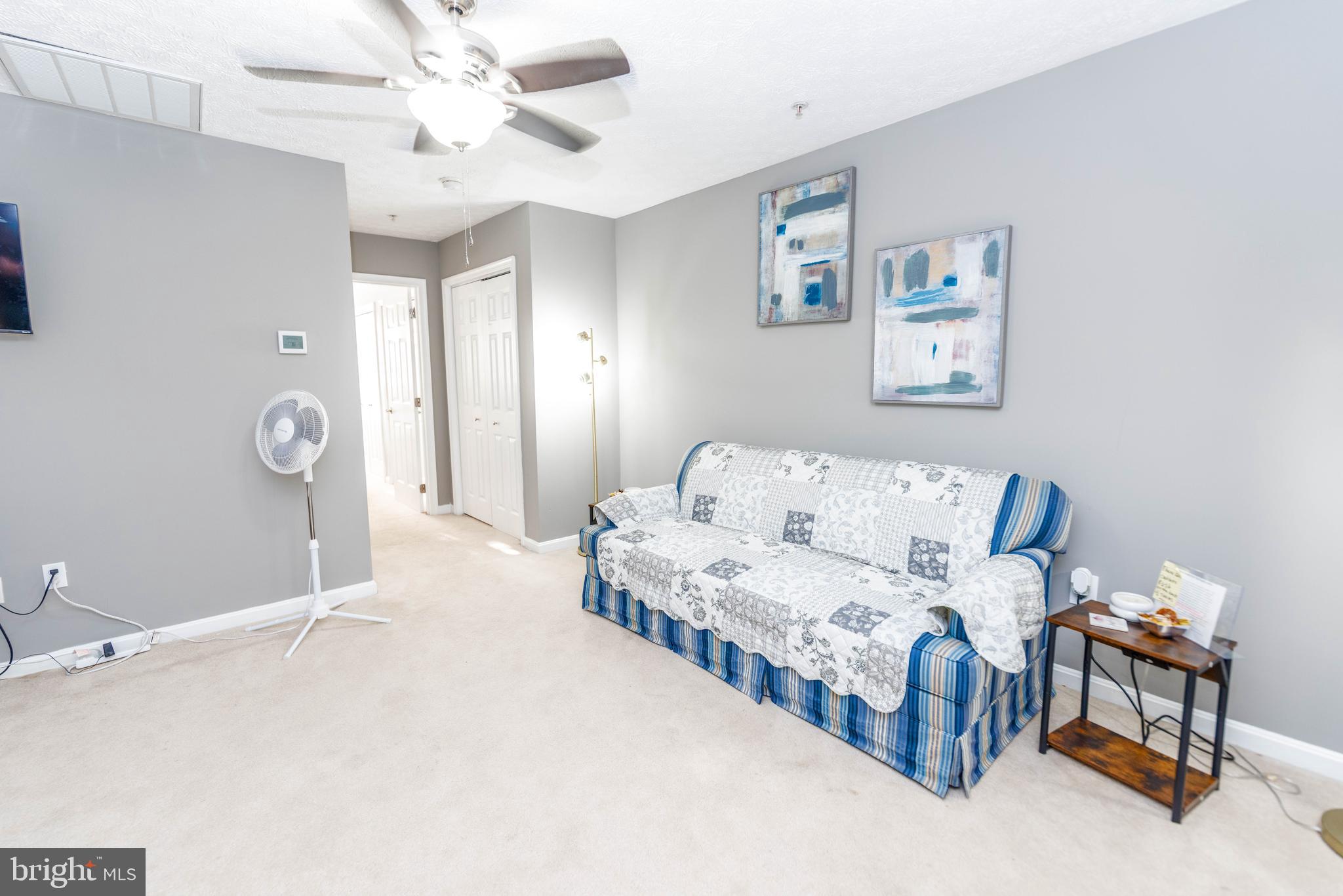 WOOD CREEK GOLF COMM - Residential
