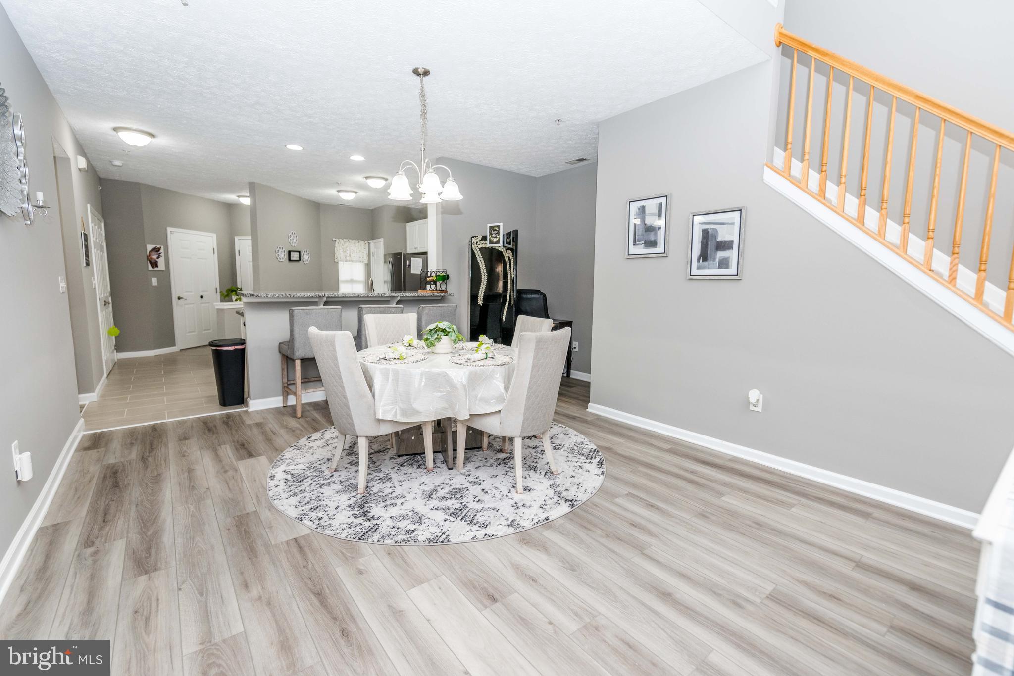 WOOD CREEK GOLF COMM - Residential