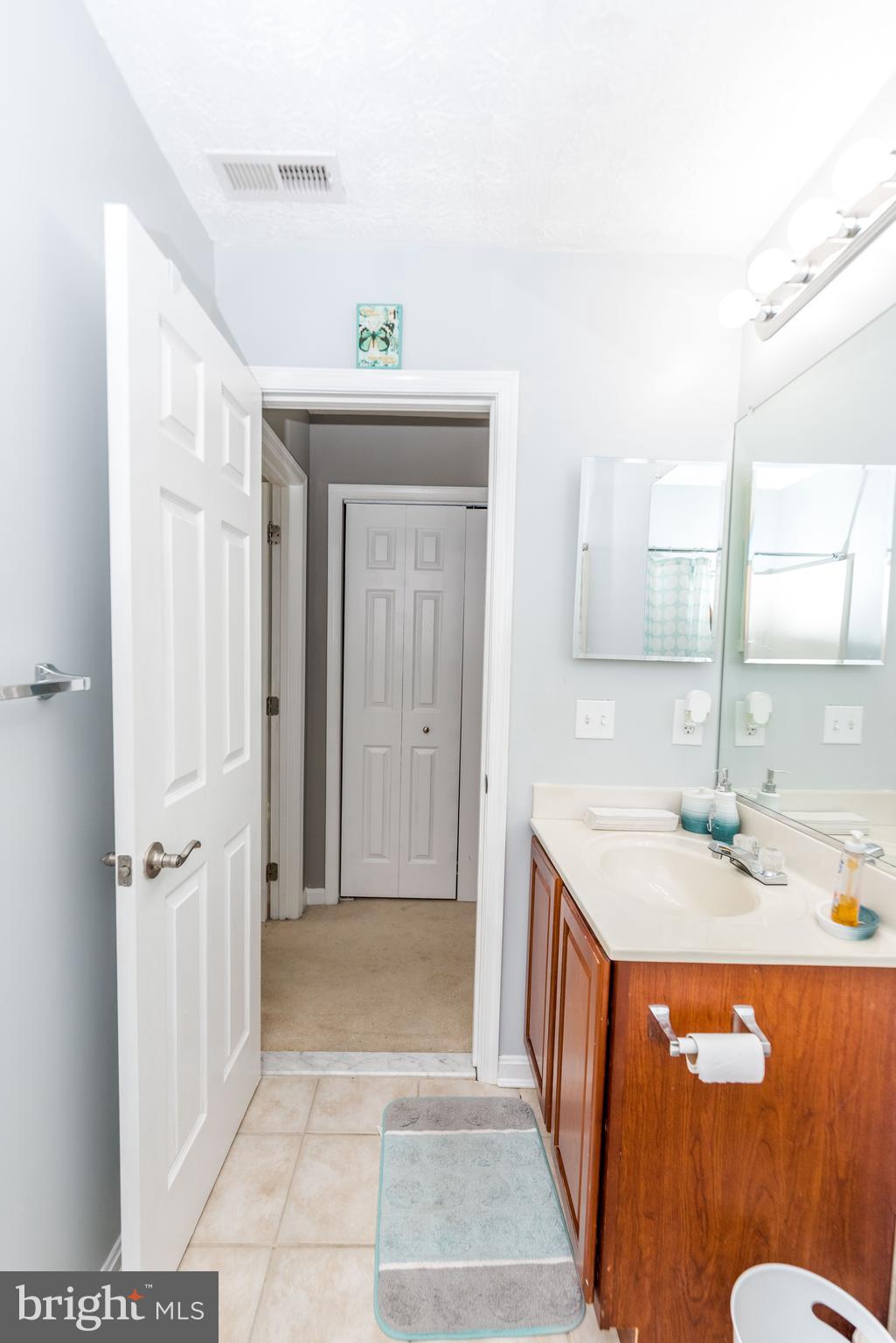 WOOD CREEK GOLF COMM - Residential