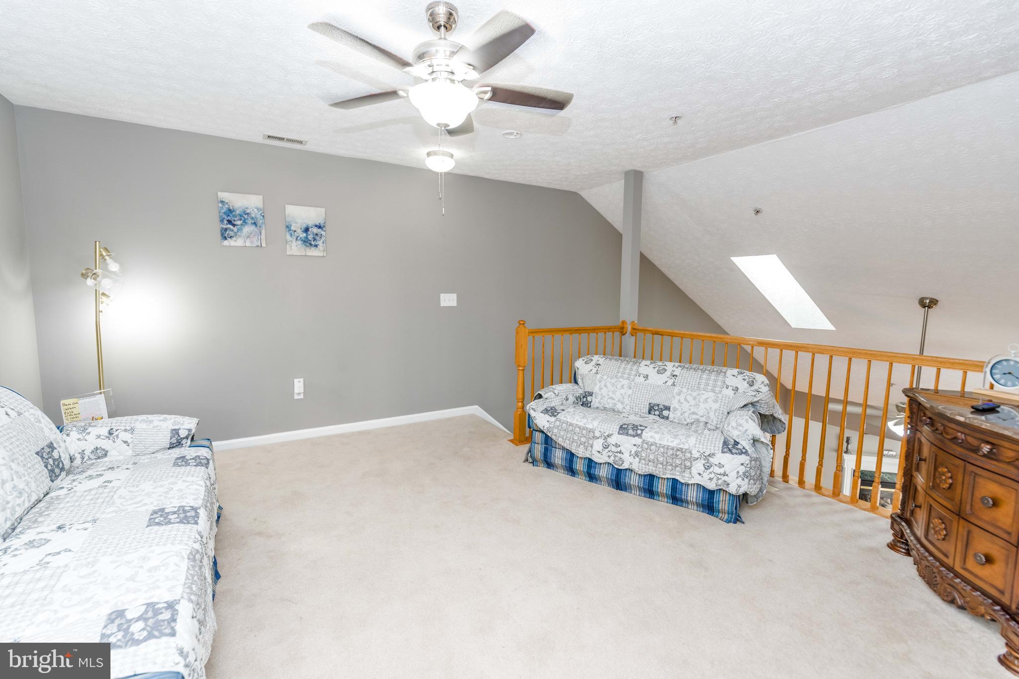 WOOD CREEK GOLF COMM - Residential