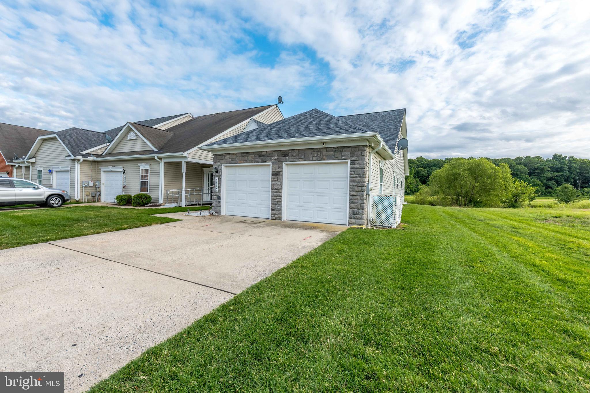 WOOD CREEK GOLF COMM - Residential