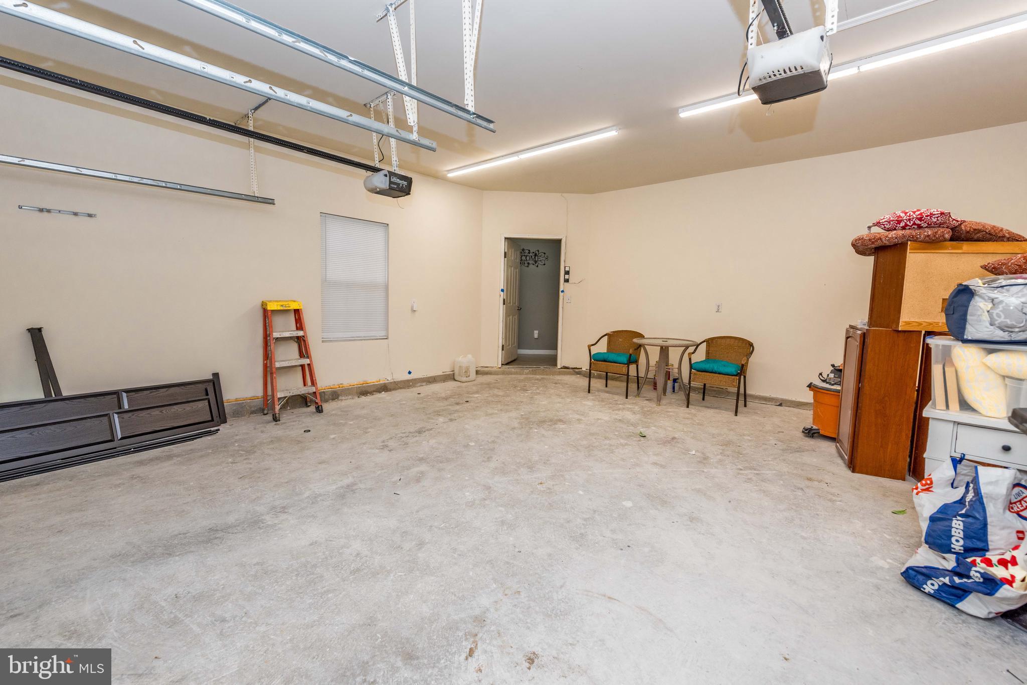 WOOD CREEK GOLF COMM - Residential