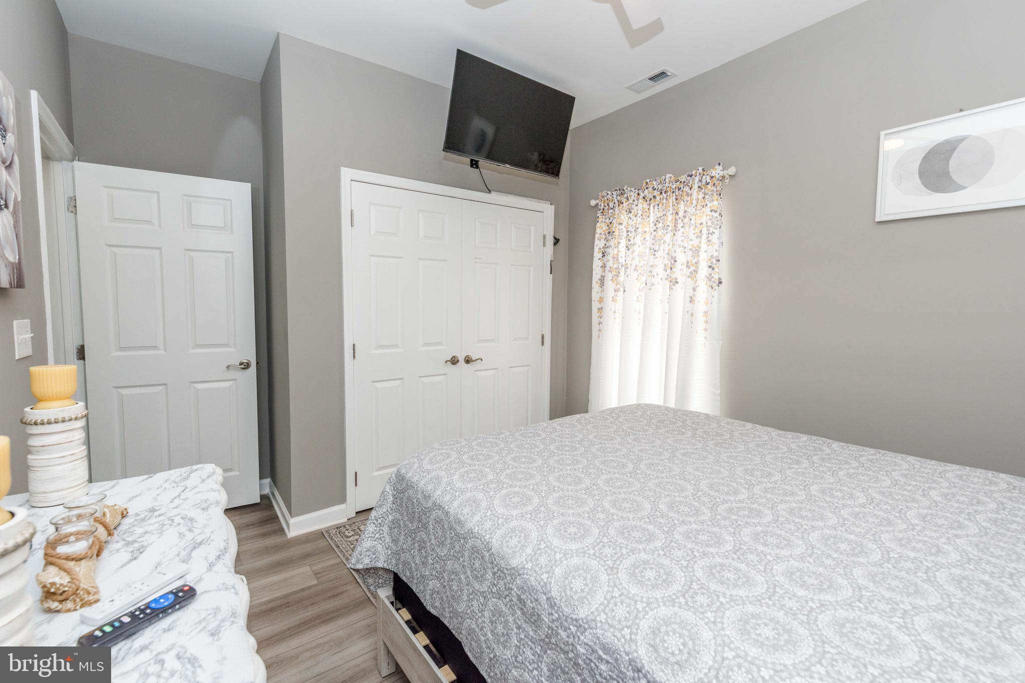 WOOD CREEK GOLF COMM - Residential