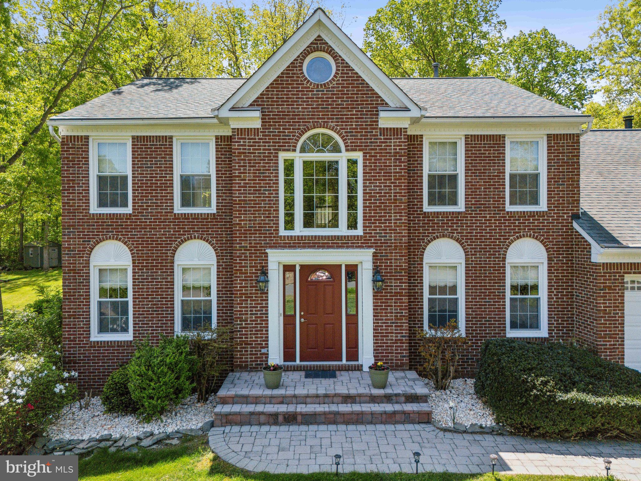 BARRINGTON OAKS - Residential