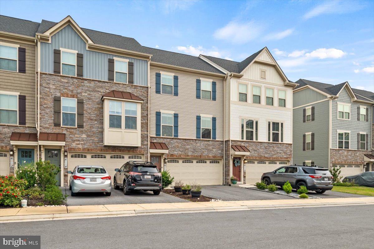 LAKE LINGANORE EAGLEHEAD - Residential