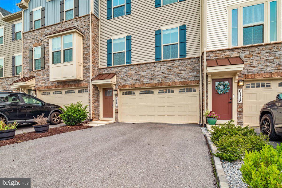 LAKE LINGANORE EAGLEHEAD - Residential