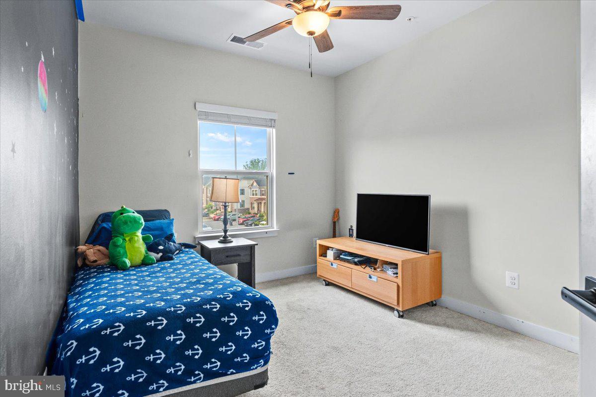 LAKE LINGANORE EAGLEHEAD - Residential