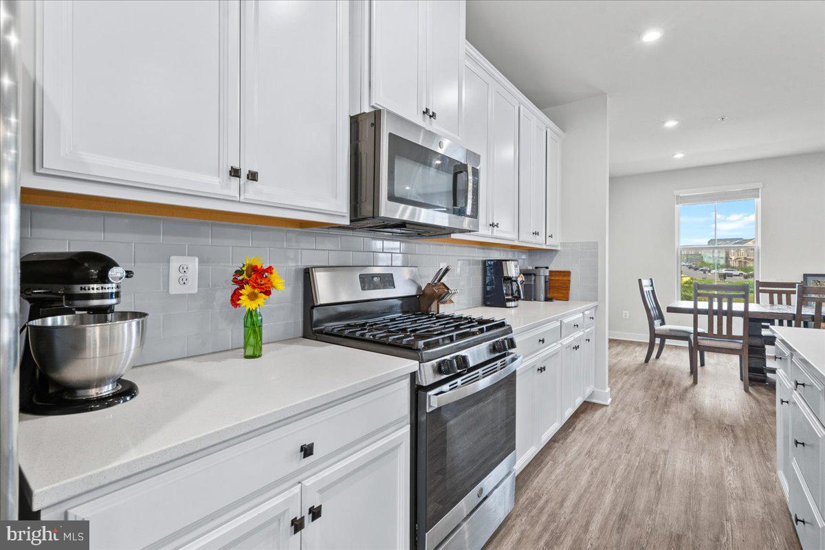 LAKE LINGANORE EAGLEHEAD - Residential