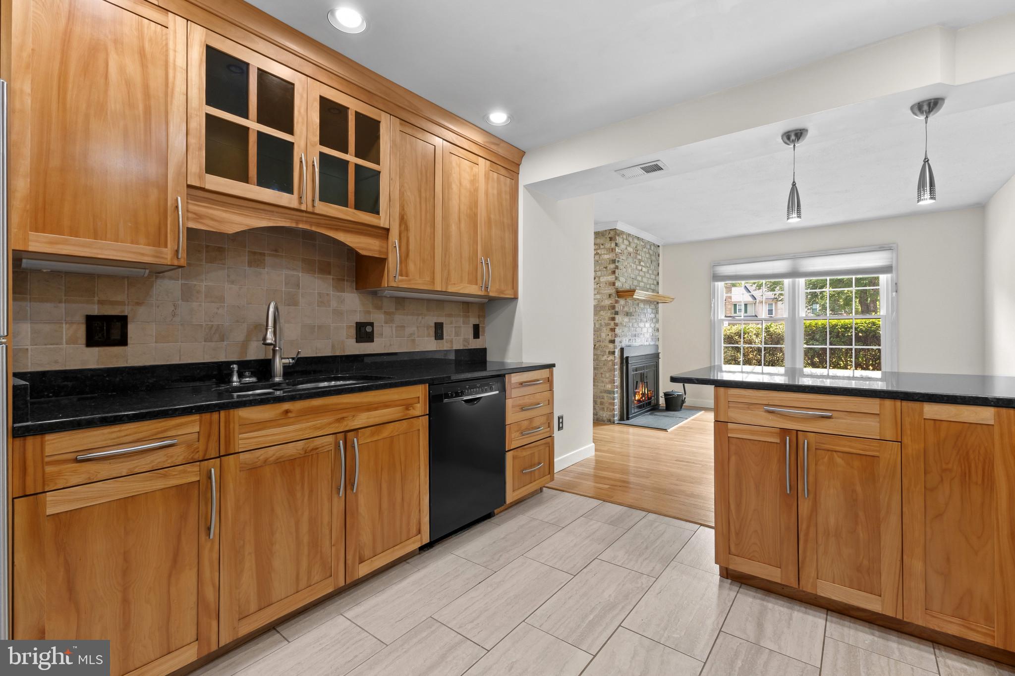 BURKE VILLAGE - Residential