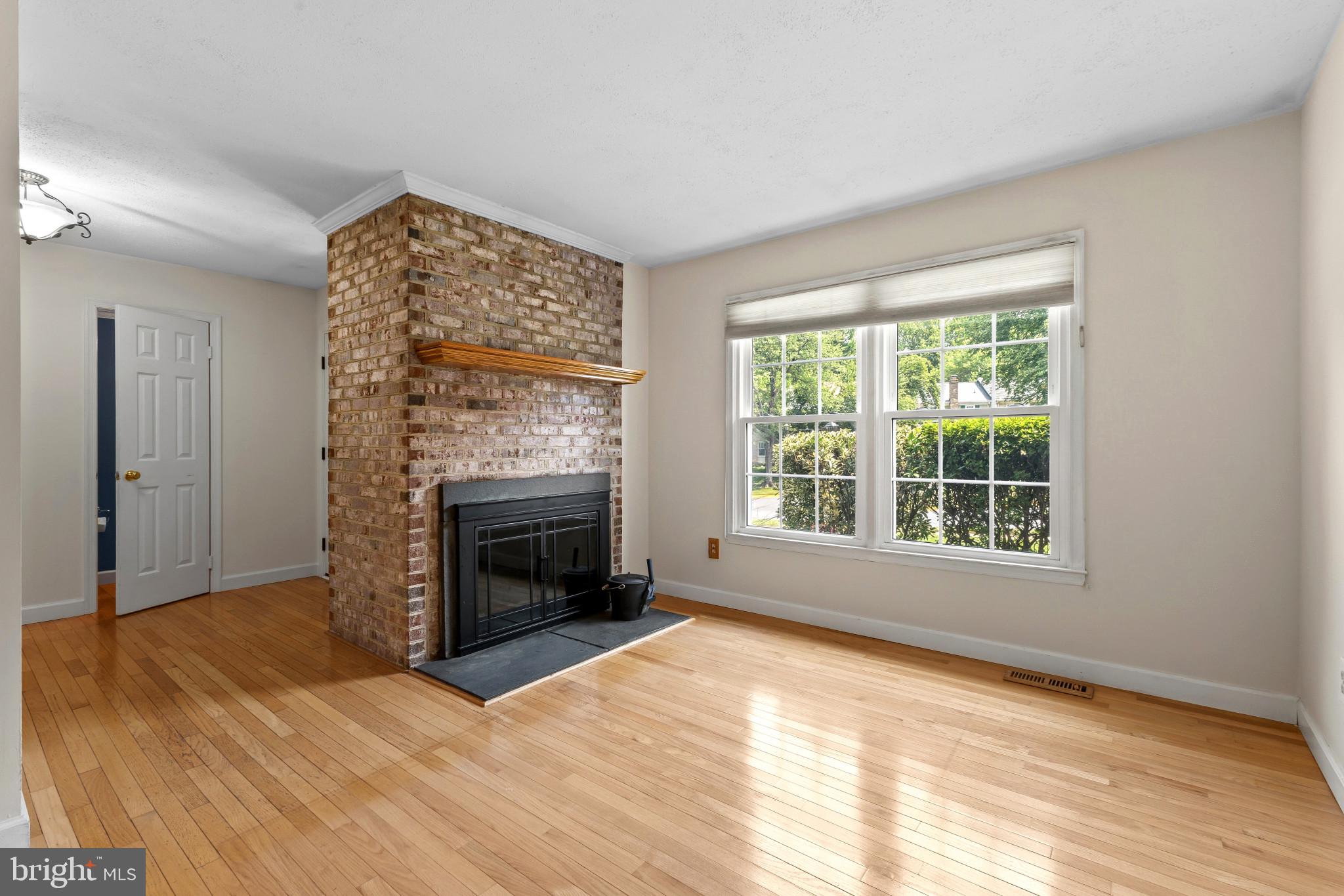 BURKE VILLAGE - Residential