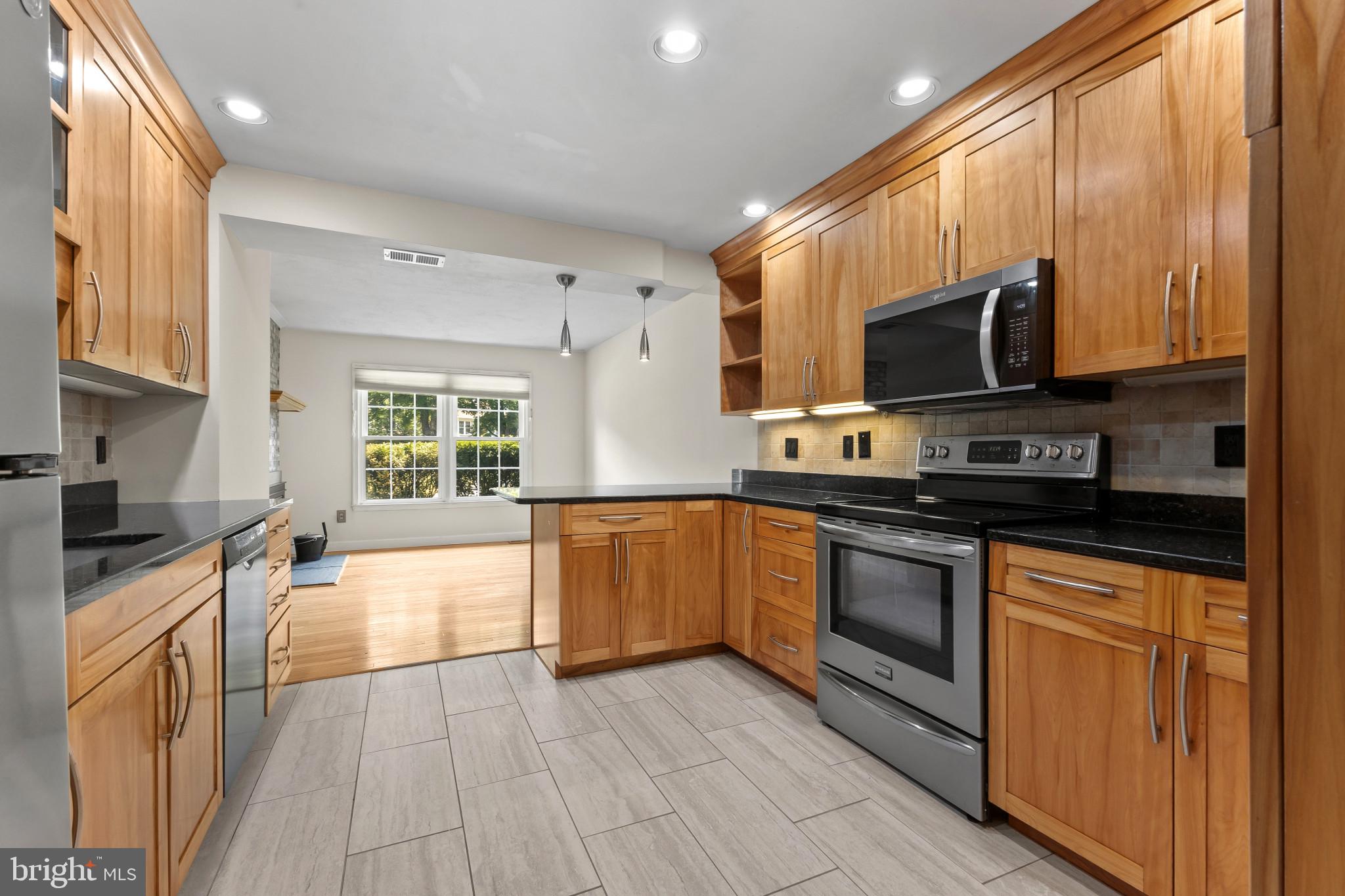 BURKE VILLAGE - Residential