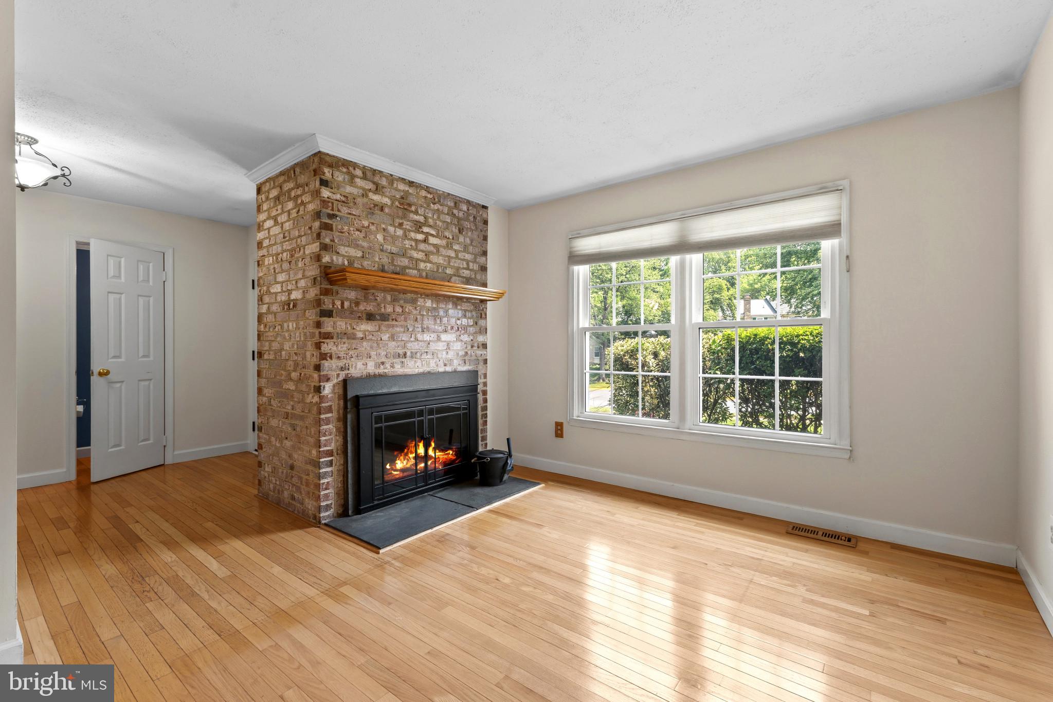 BURKE VILLAGE - Residential