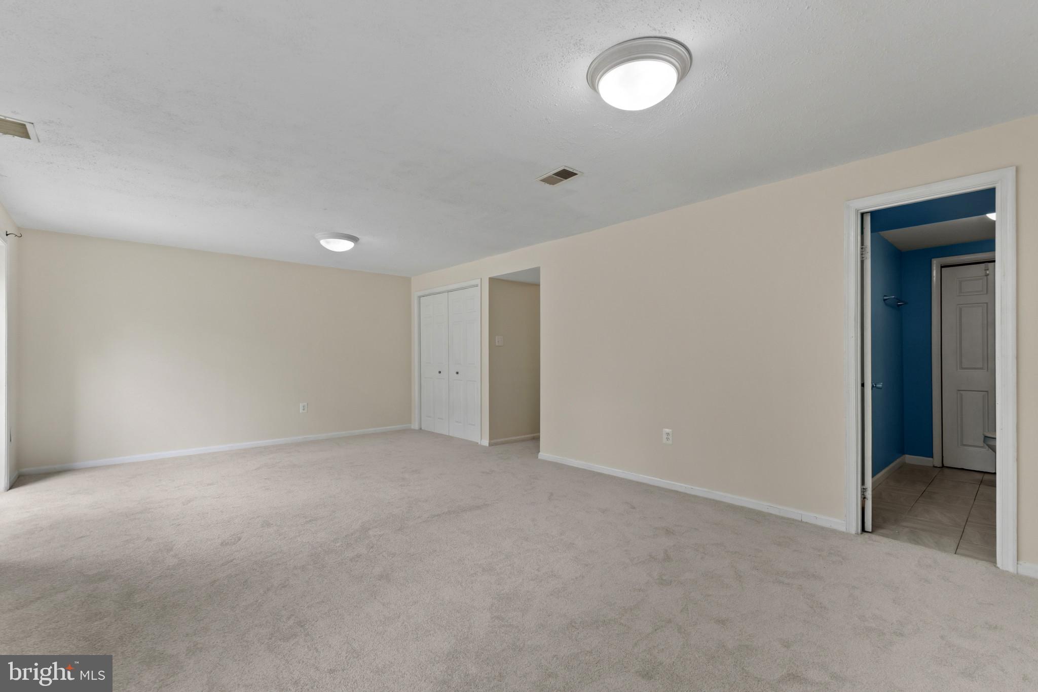BURKE VILLAGE - Residential