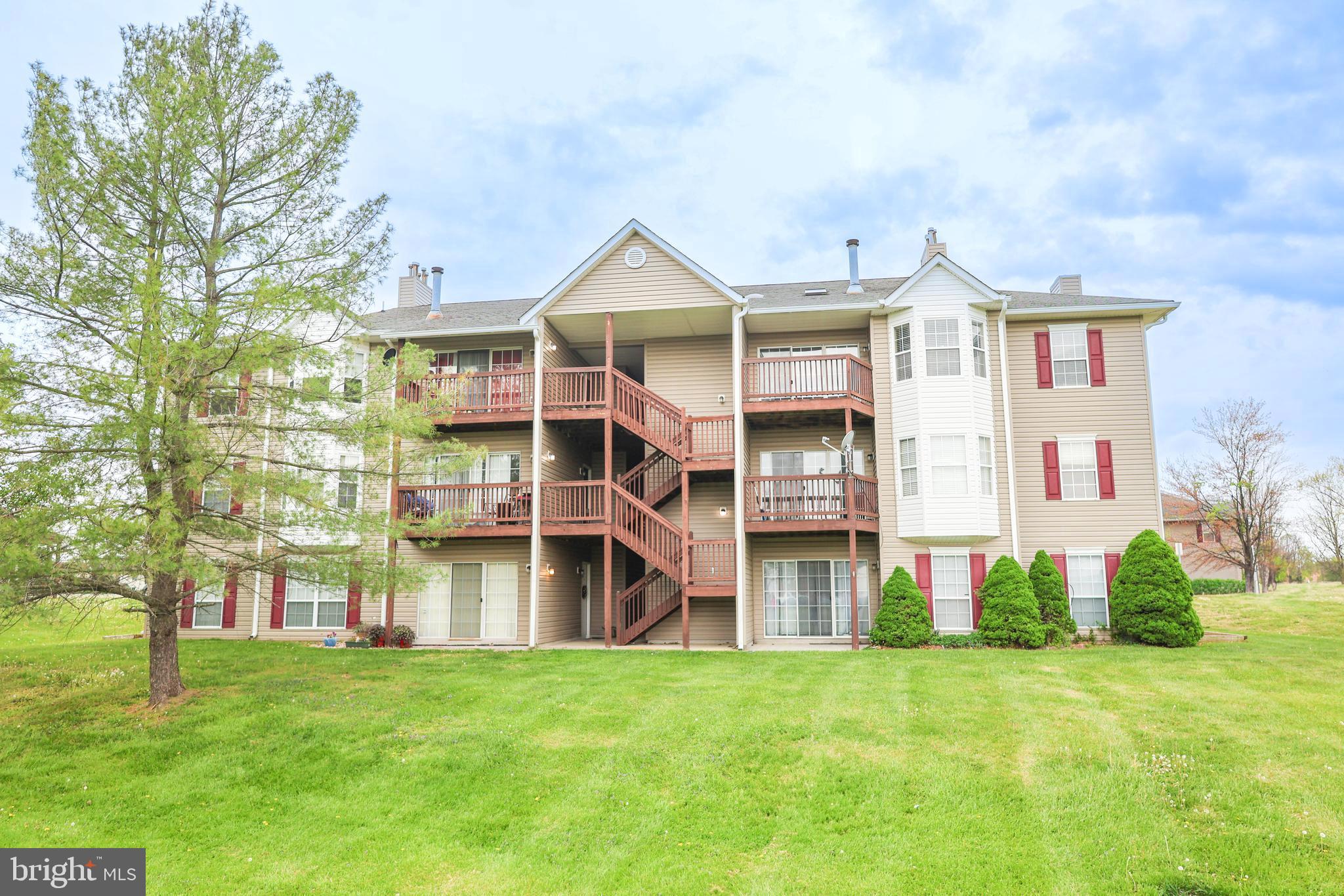 LAKESIDE - Residential