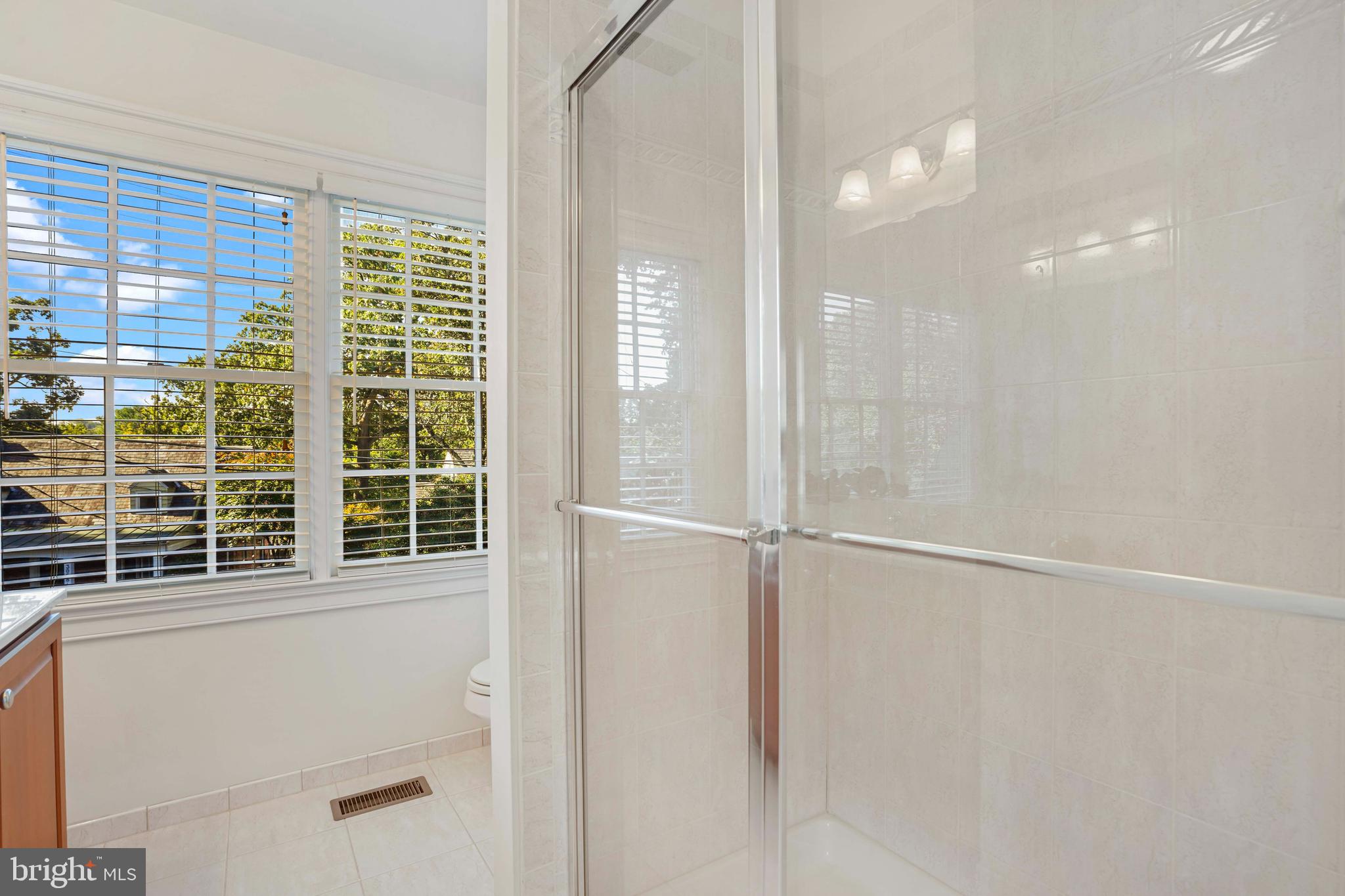 BELLEVUE FOREST - Residential
