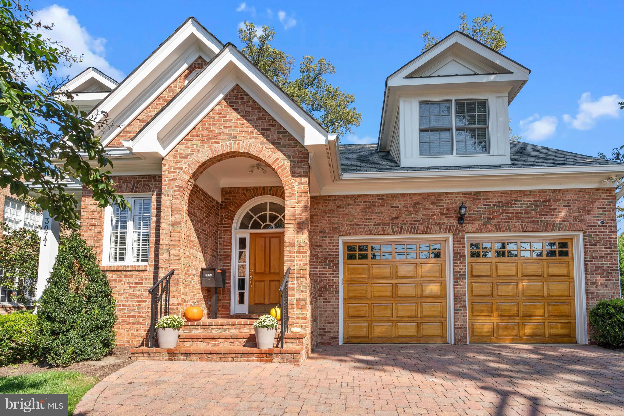 BELLEVUE FOREST - Residential