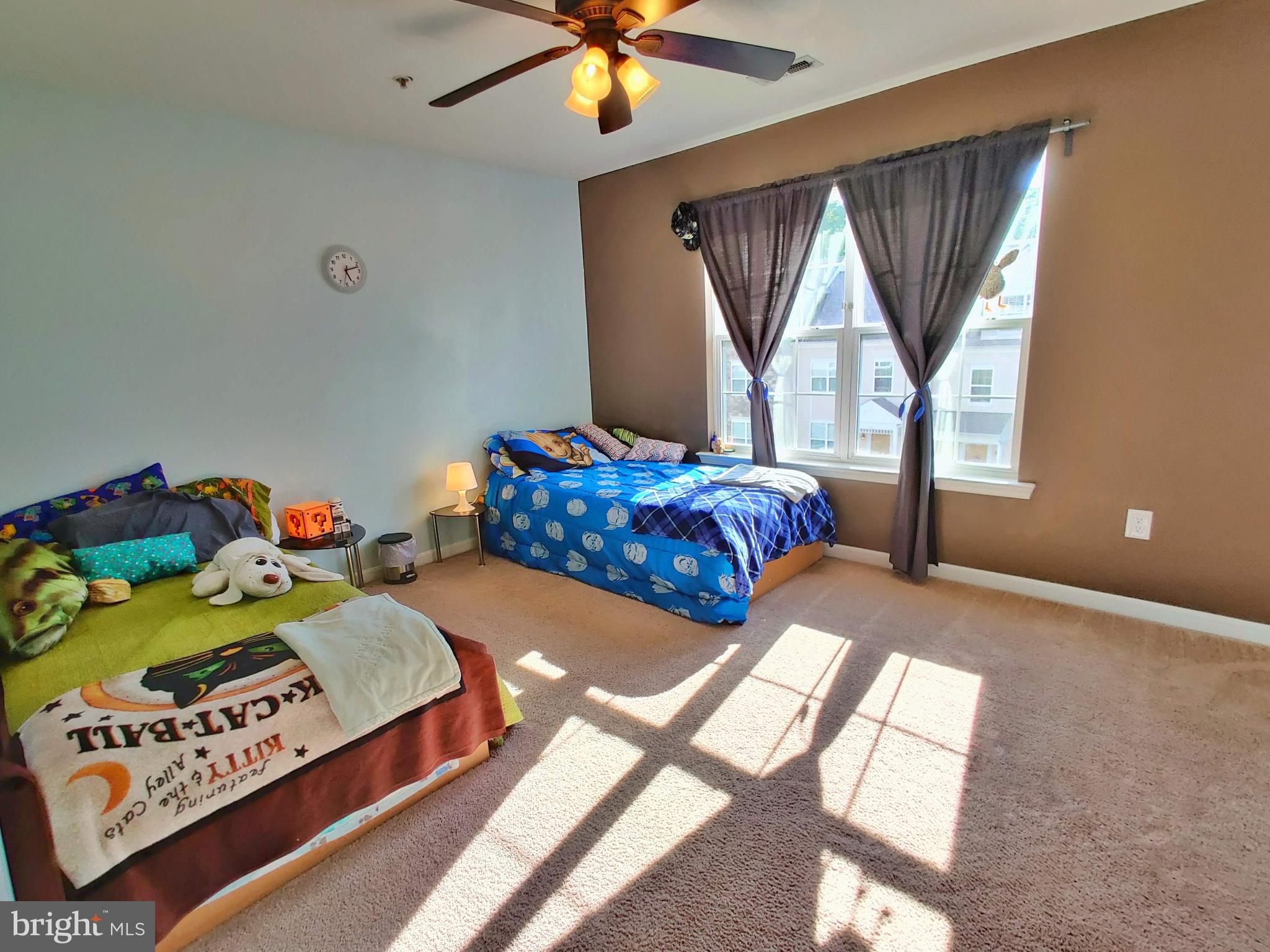 SAN FRANCISCO BY THE BAY - Residential