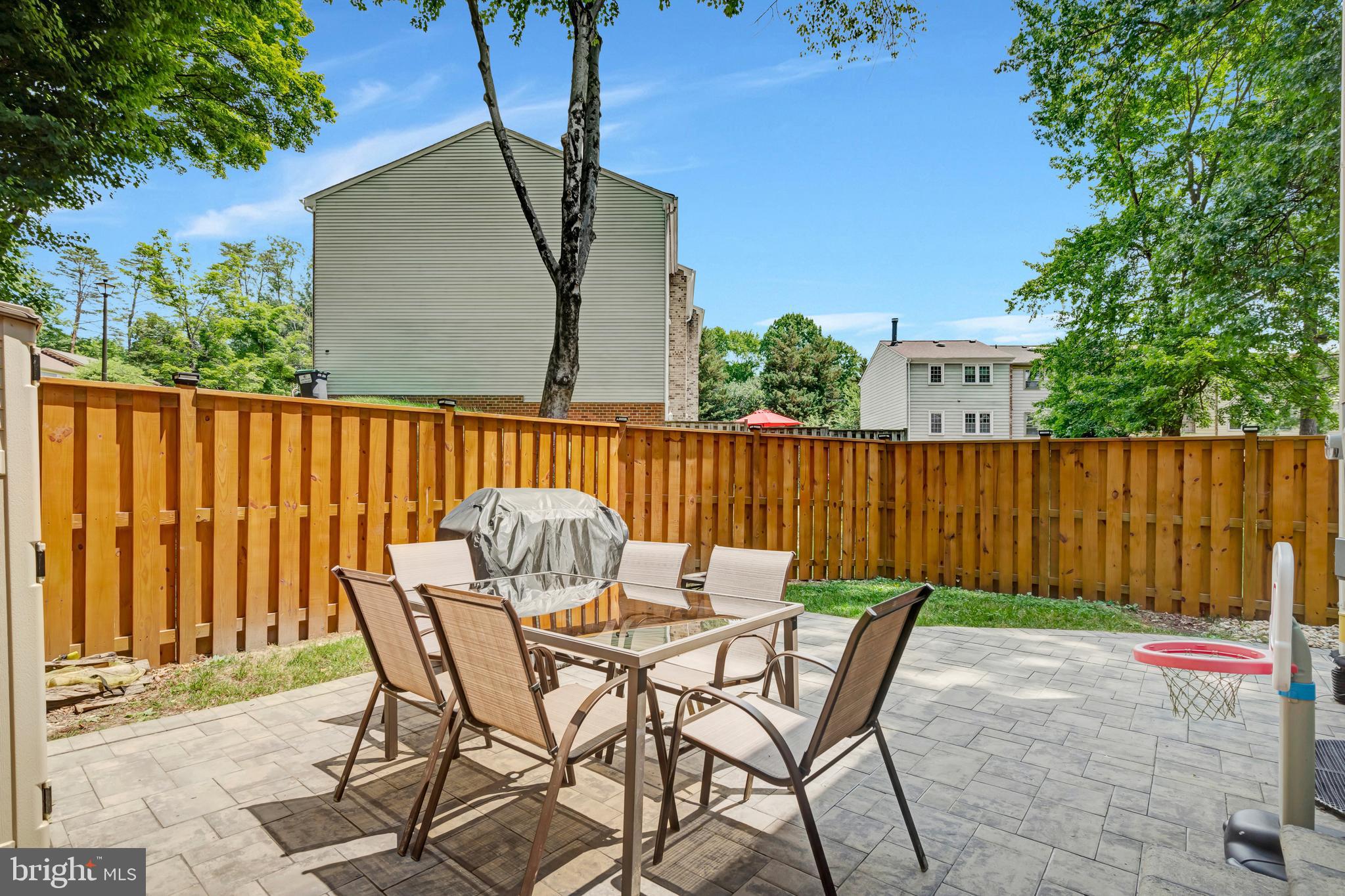 TWINBROOK - Residential