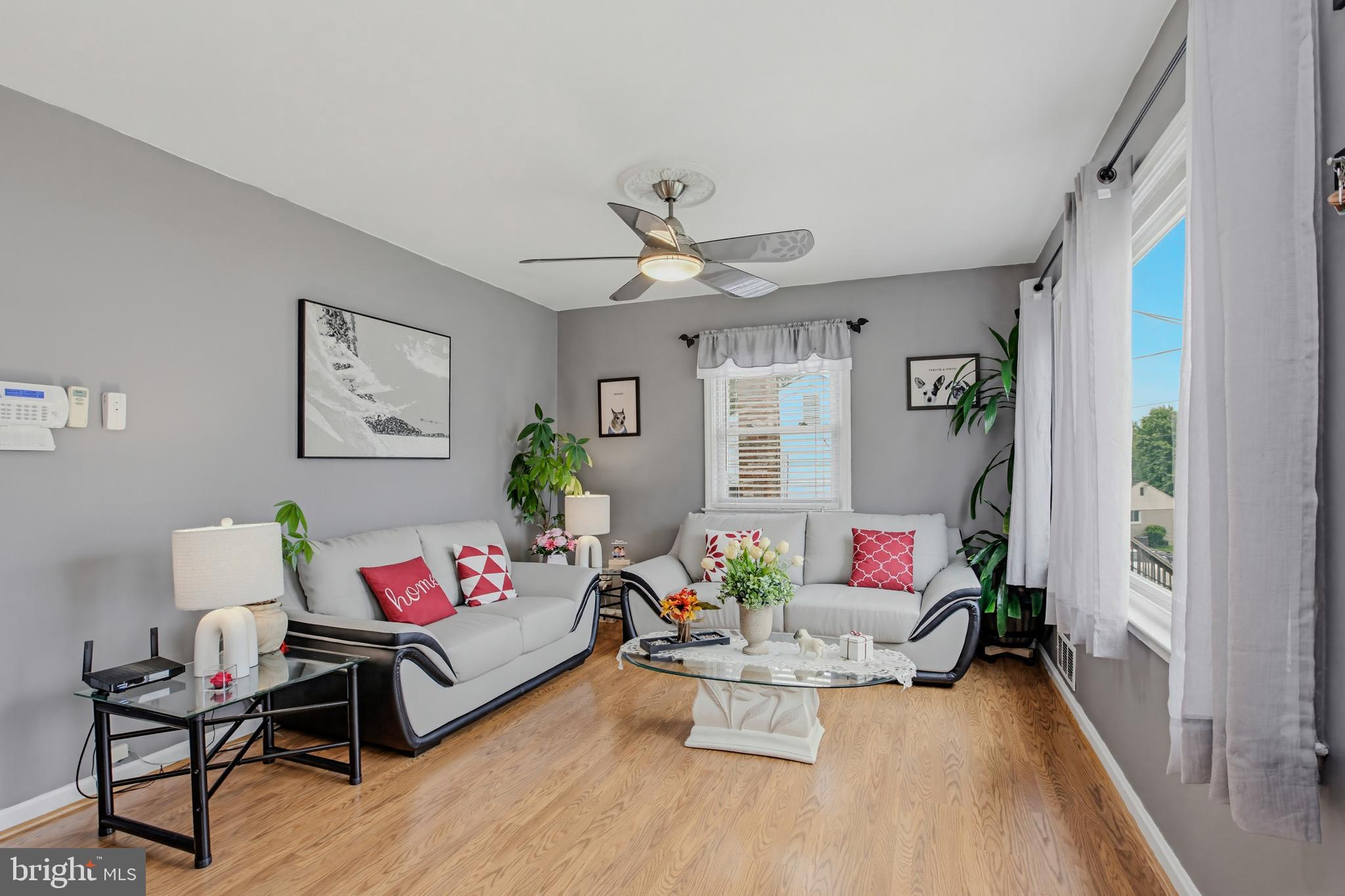 WHEATON WOODS - Residential