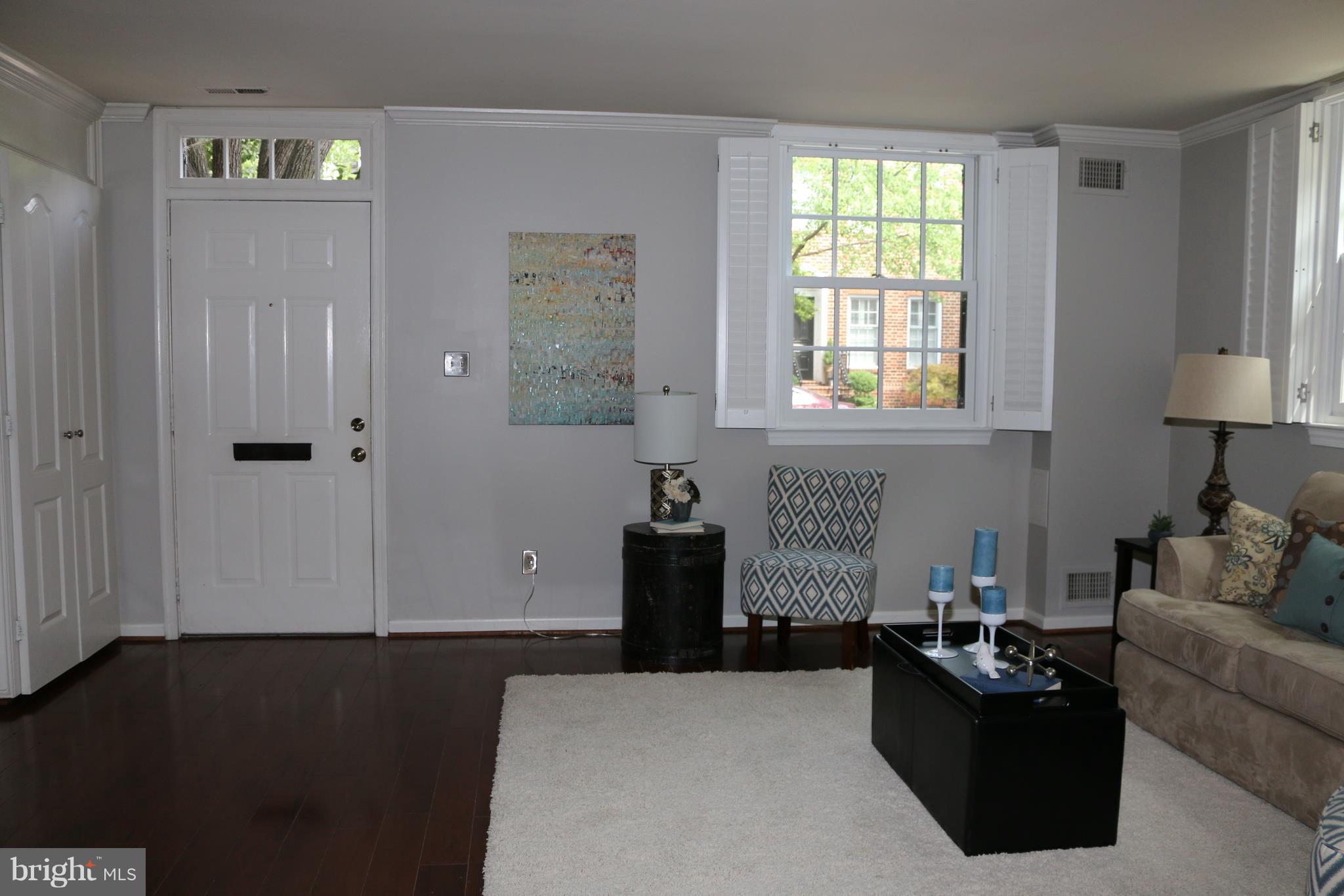 LEE MEWS - Residential