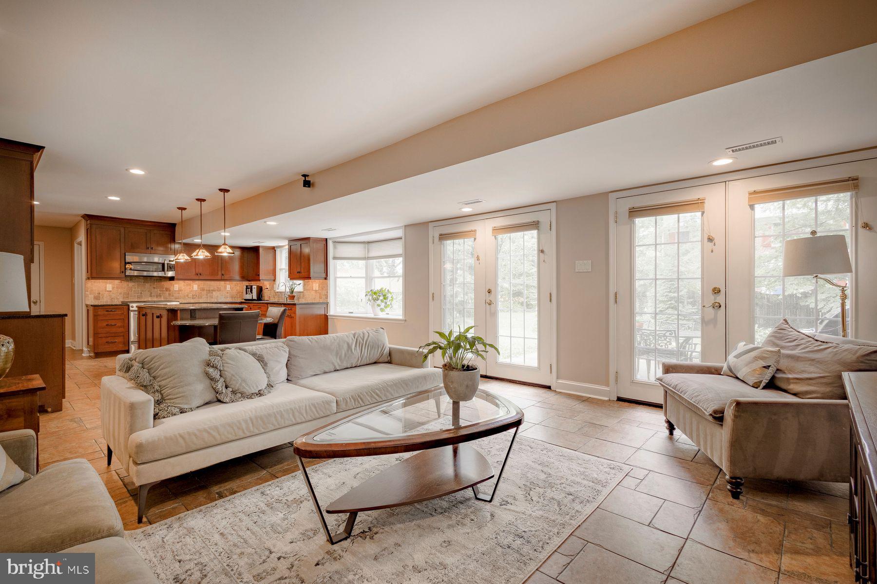 WYNDMOOR - Residential