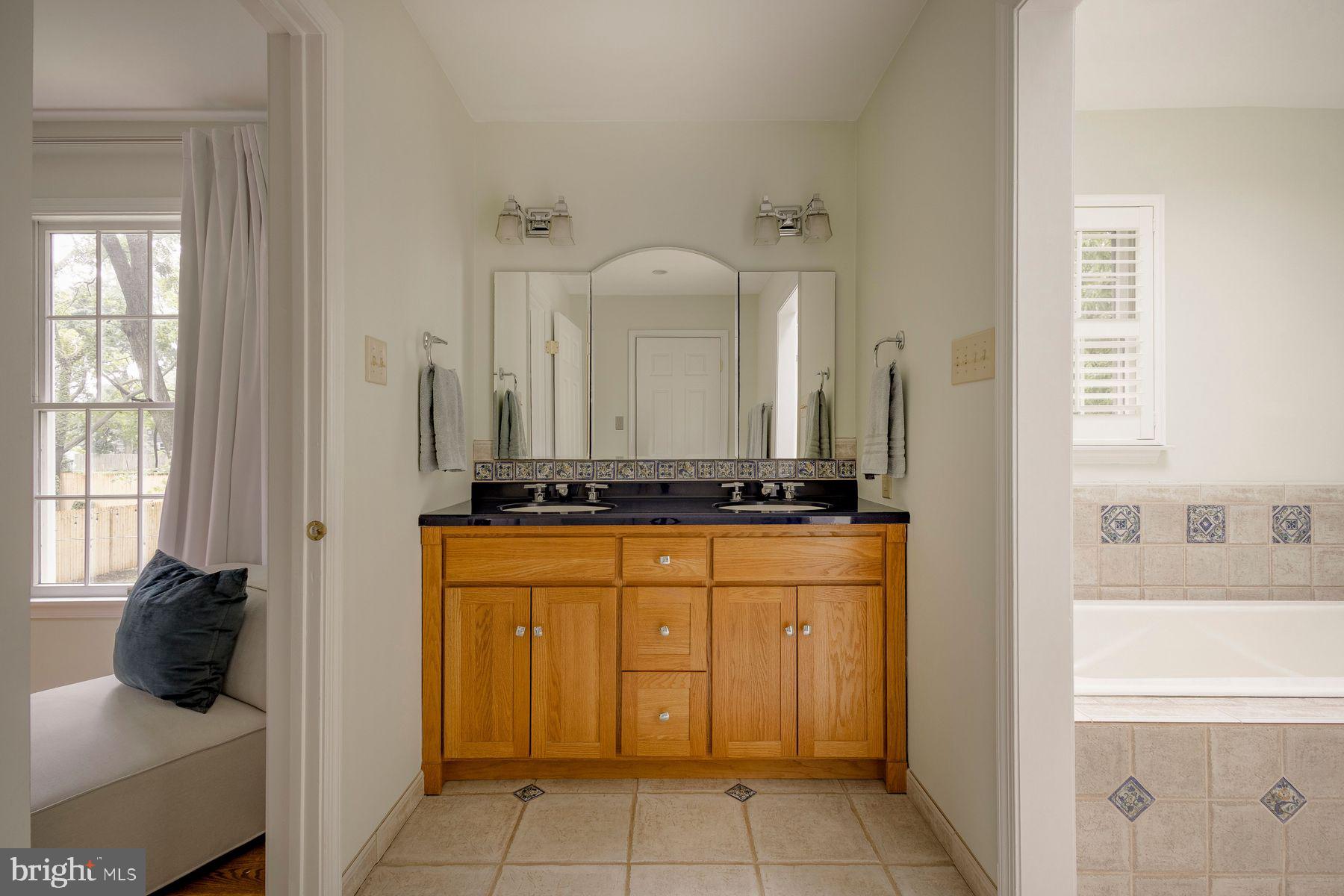 WYNDMOOR - Residential