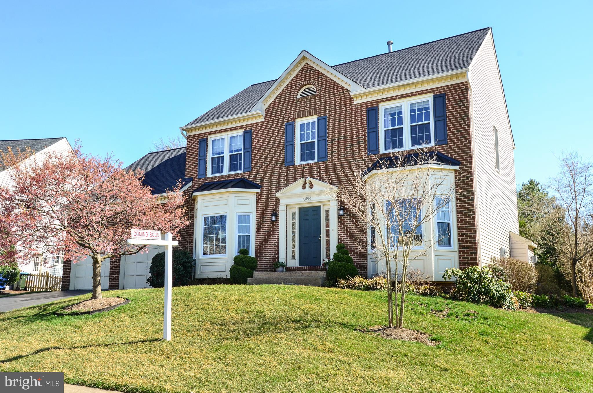 ESTATES AT LEETON MANOR - Residential