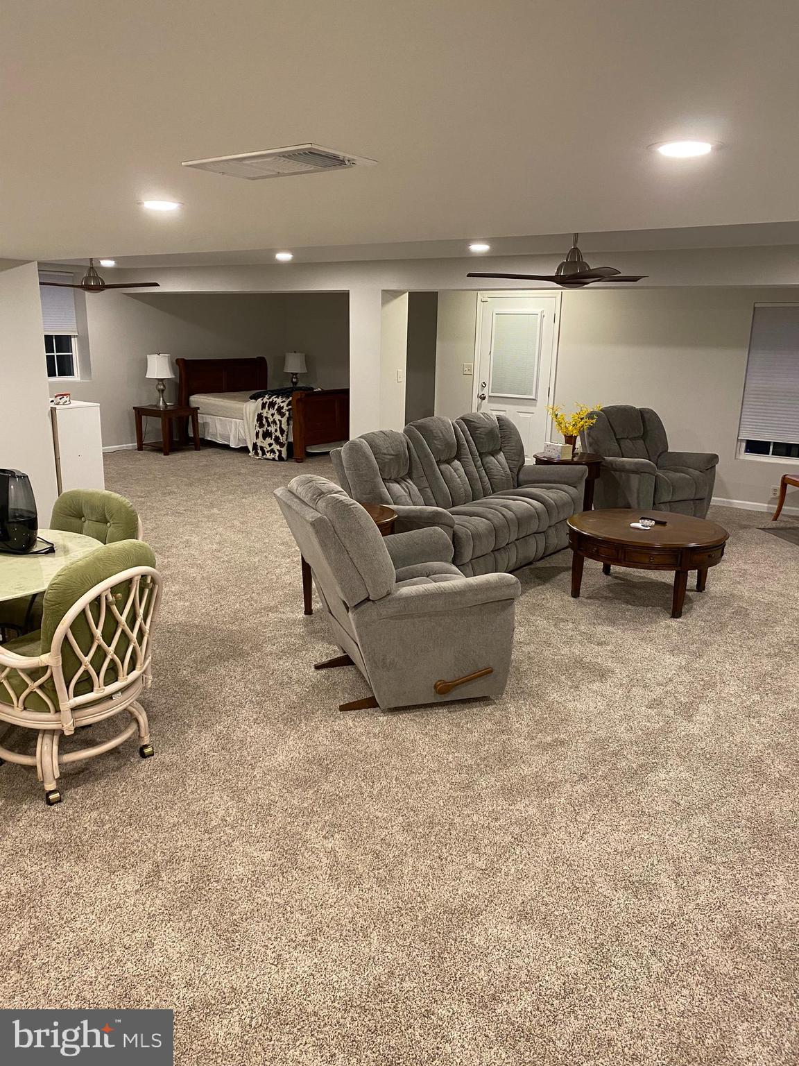 THE PADDOCK @ EQUINE MEADOWS - Residential